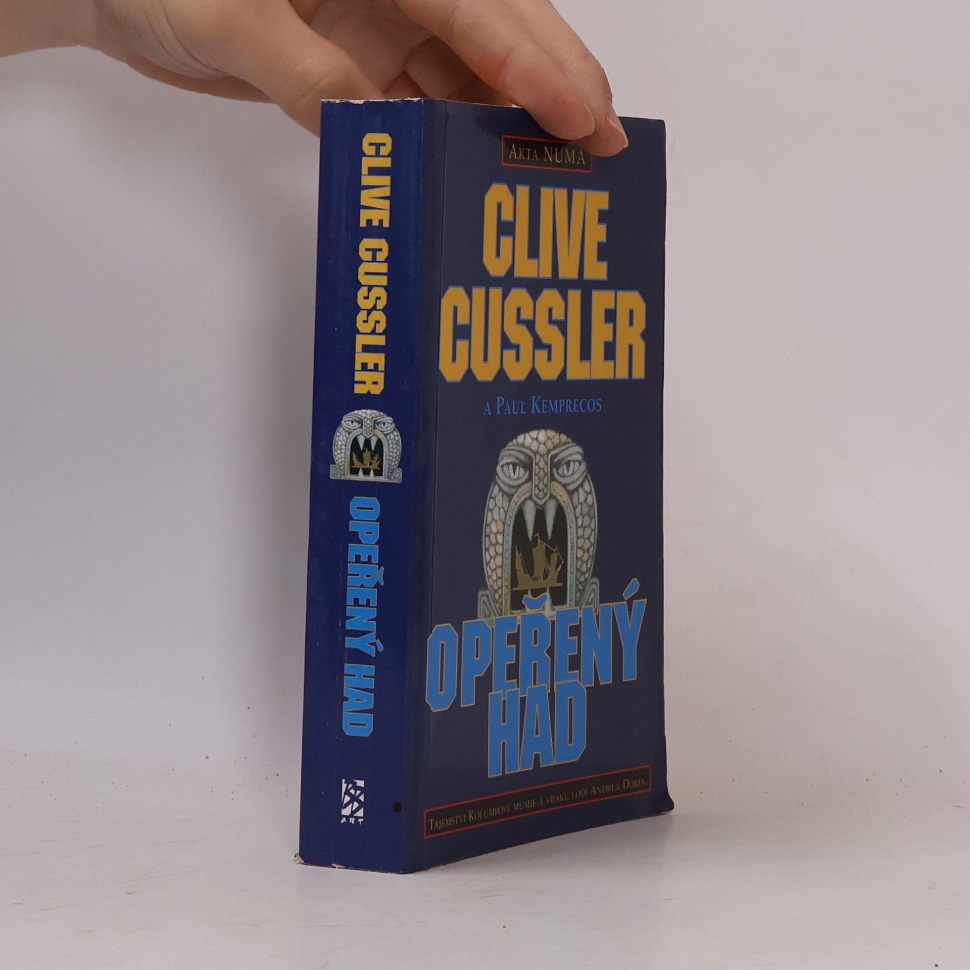 Clive Cussler Opeřený had