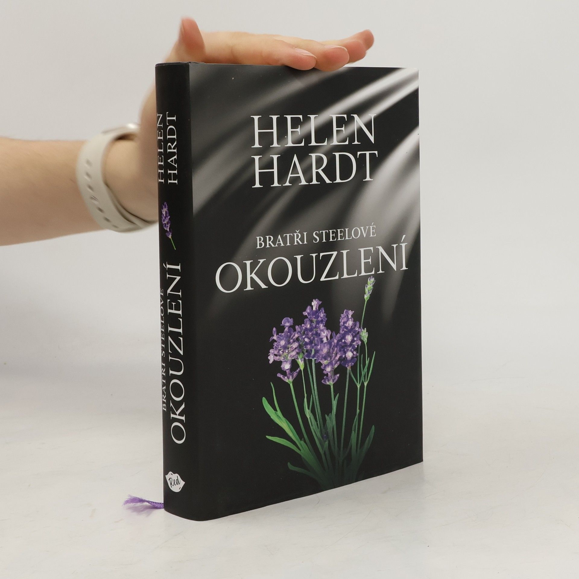 Helen Hardt Bratři Steelové. Okouzlení