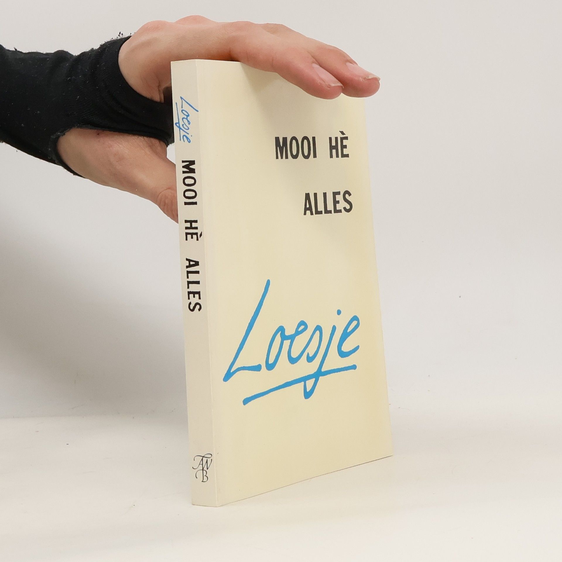 Stichting Vrienden van Loesje Mooi hè, alles