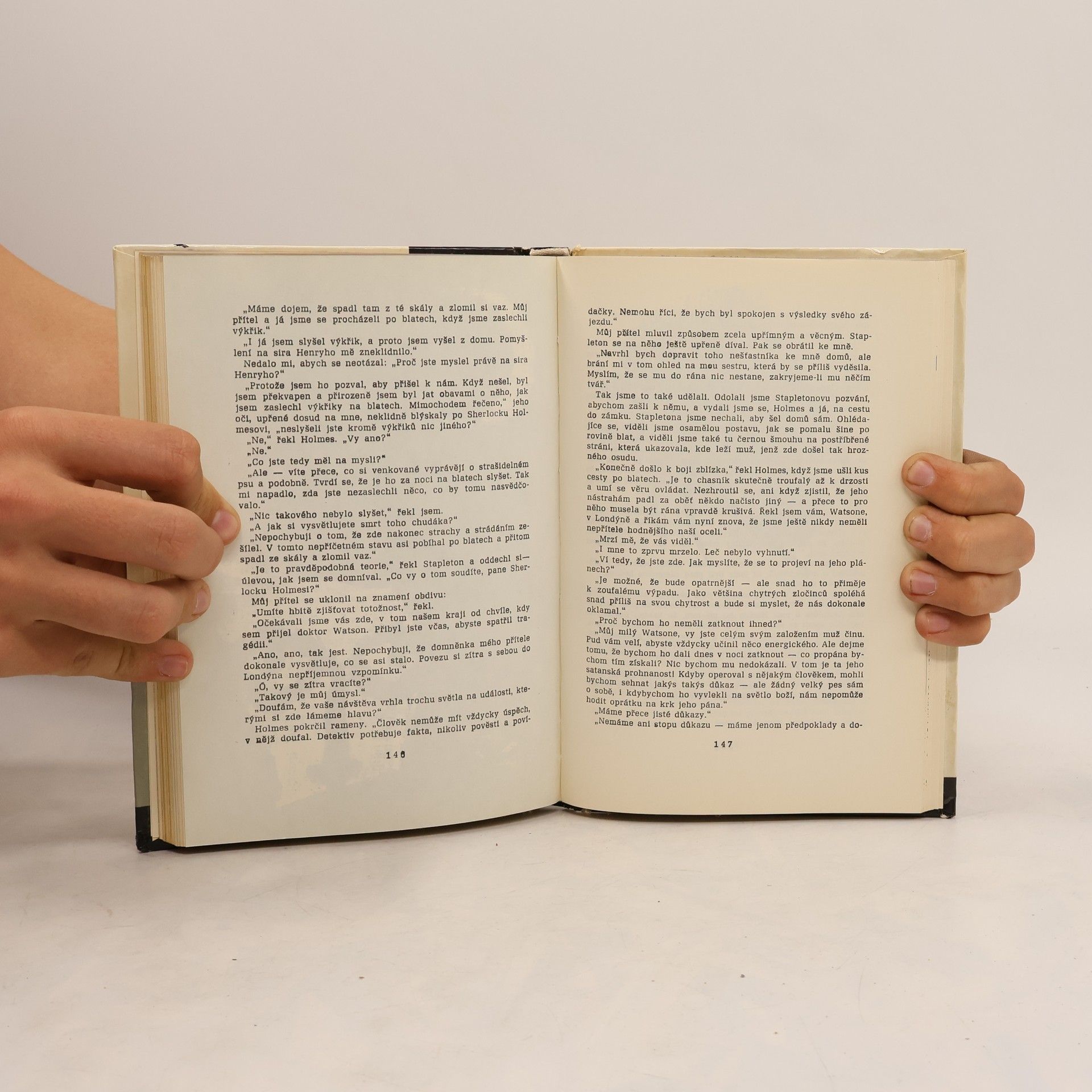 Arthur Conan Doyle Pes baskervillský