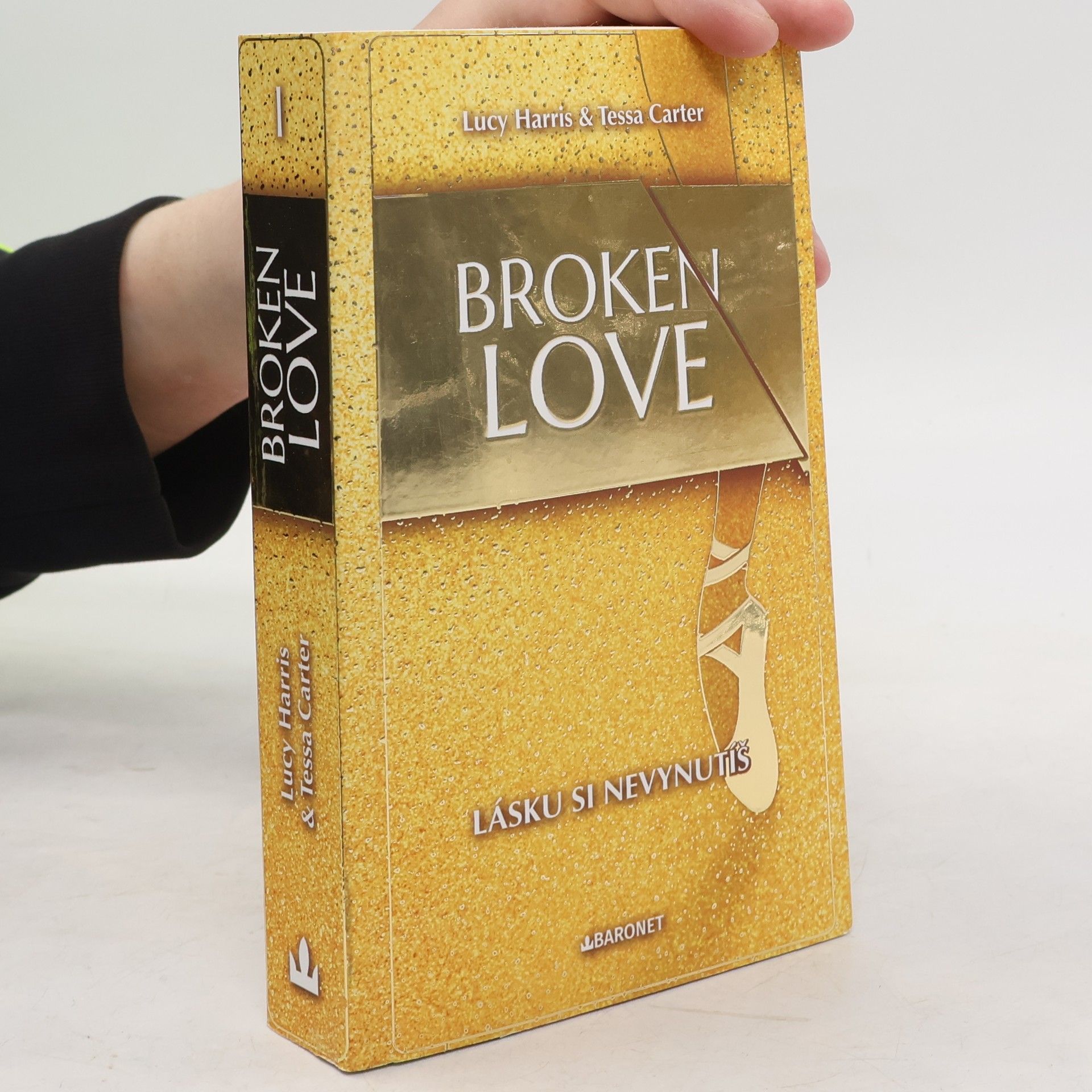 Tessa Carter Broken Love 1. Lásku si nevynutíš