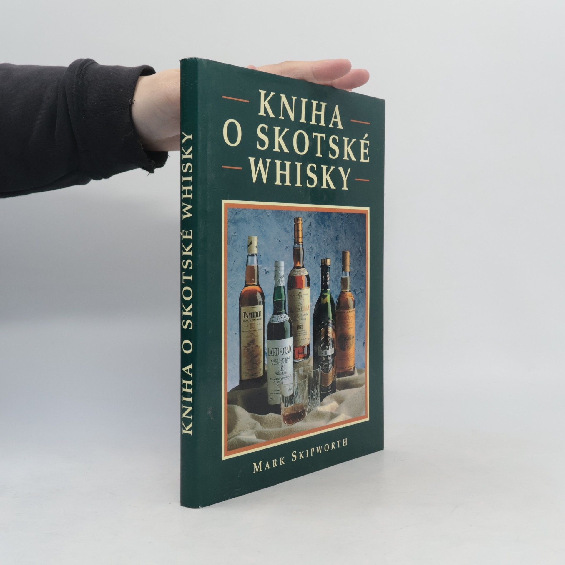 Kniha o skotské whisky