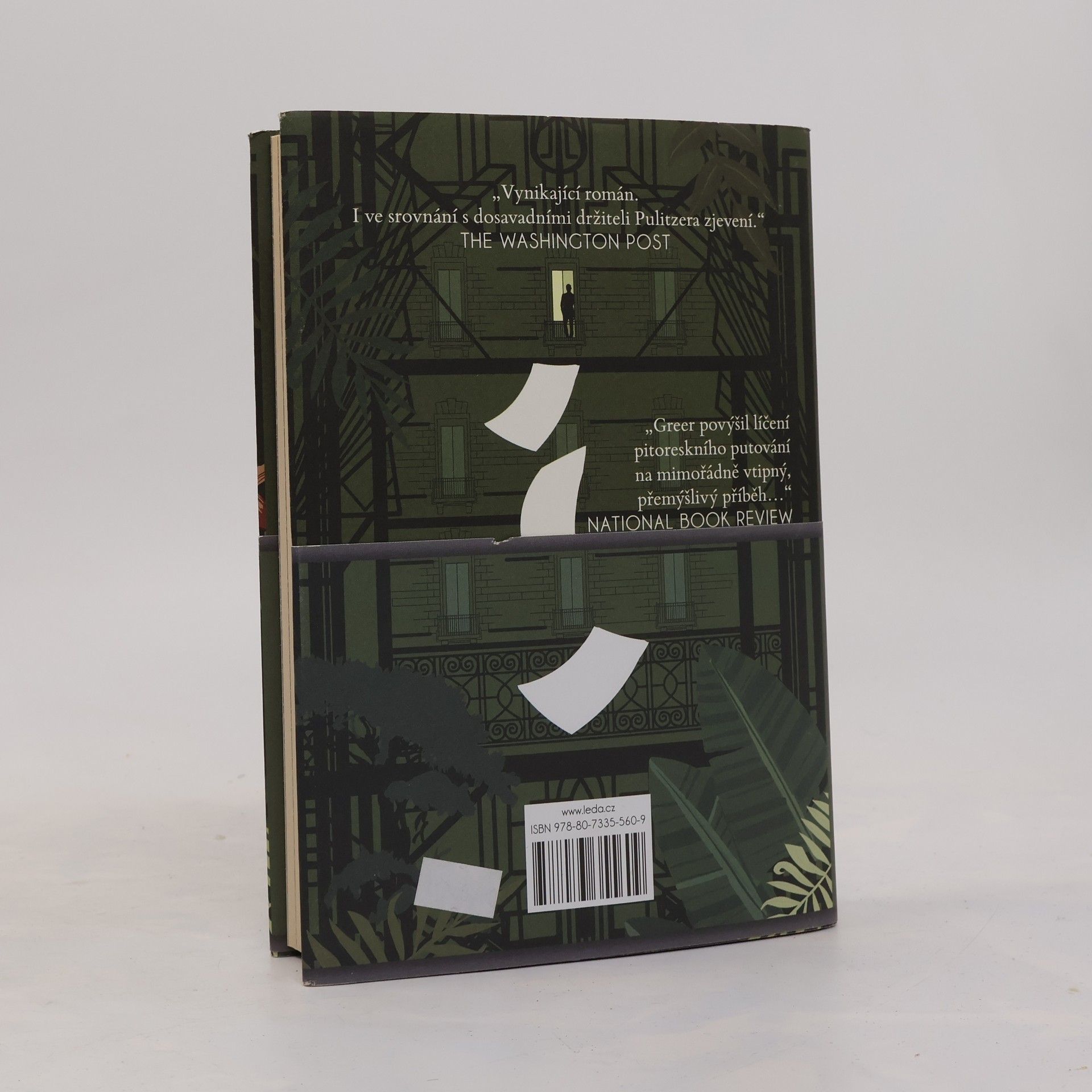 Andrew Sean Greer Less, aneb, Hledání ztraceného mládí