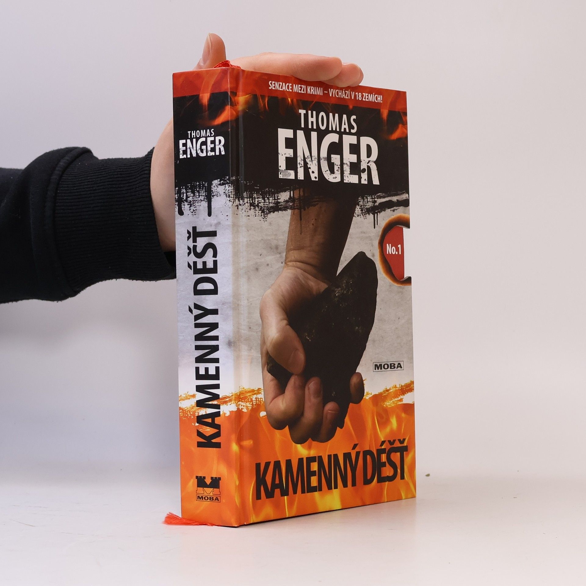 Thomas Enger Kamenný déšť