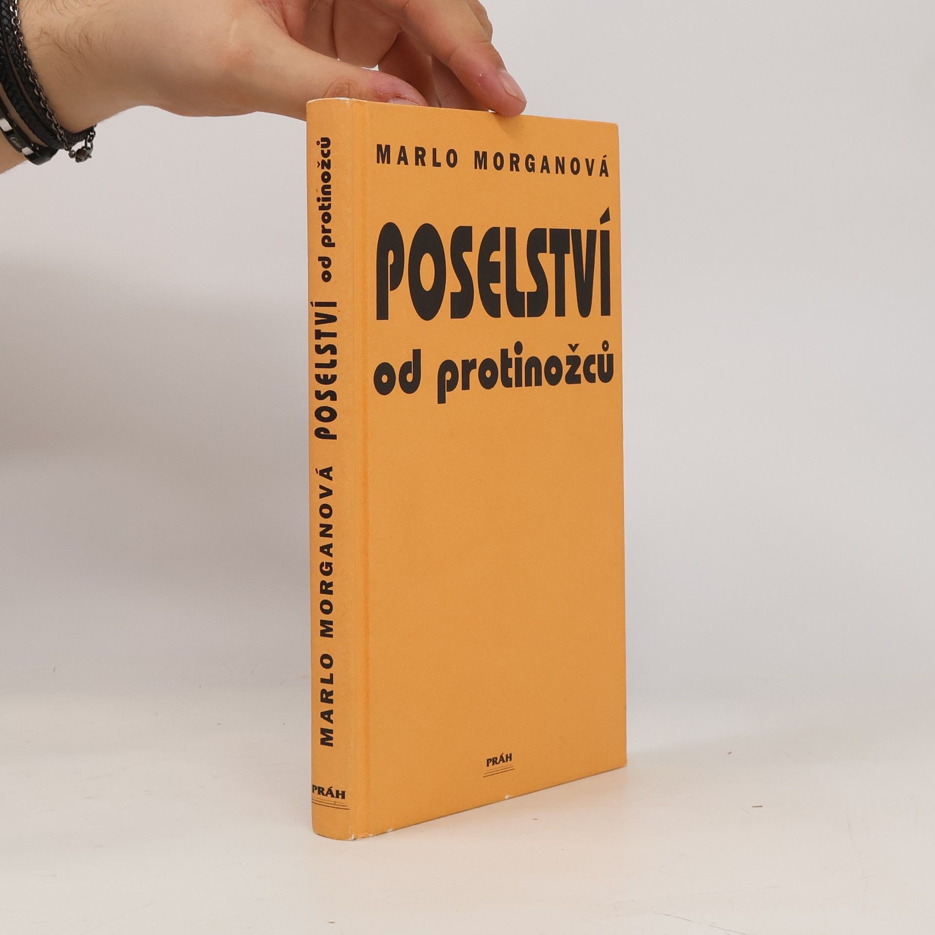 Marlo Morganová Poselství od protinožců