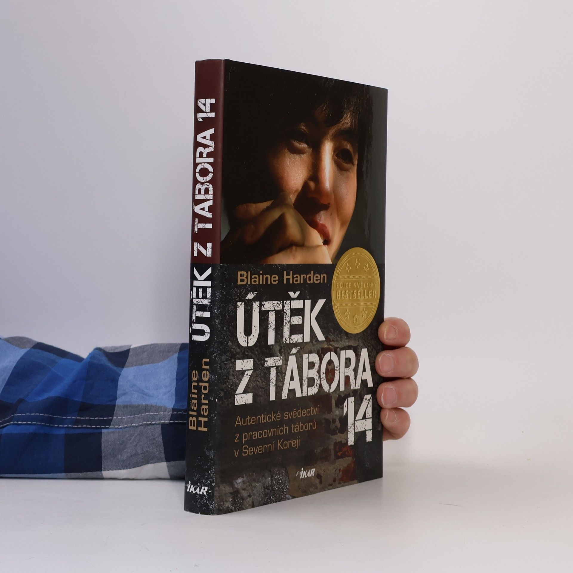 Blaine Harden Útěk z Tábora 14