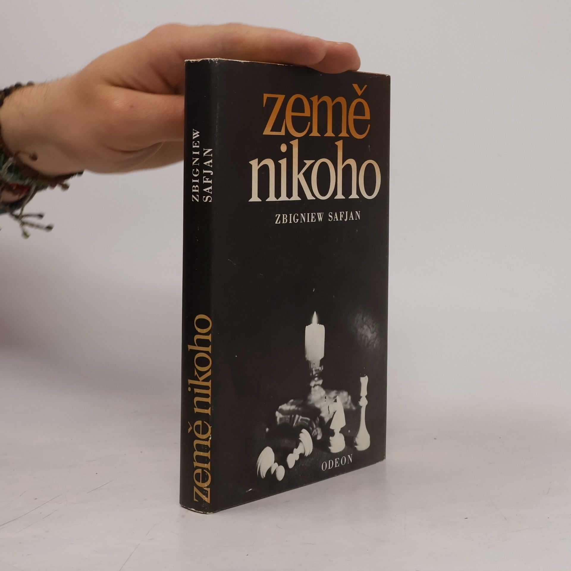 Zbigniew Safjan Země nikoho