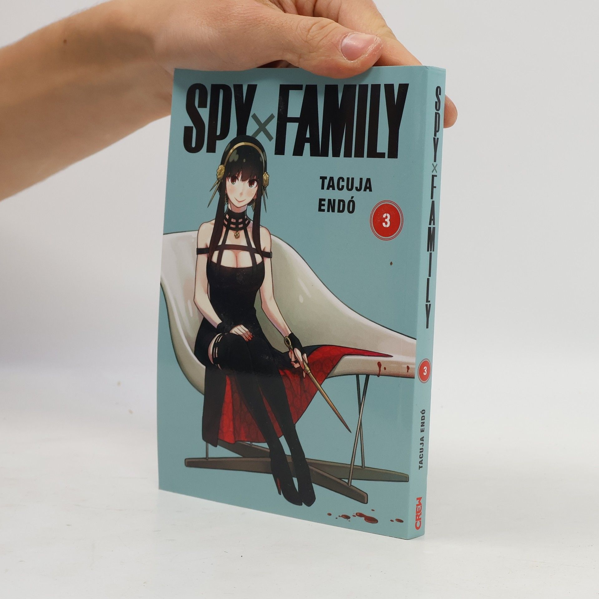 Tacuja Endó Spy x Family 3