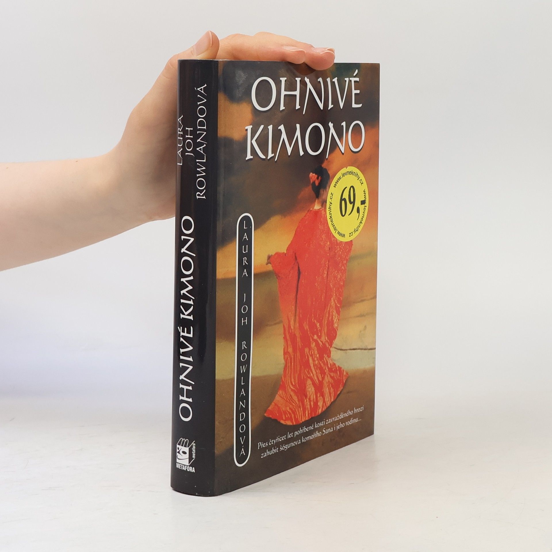 Laura Joh Rowland Ohnivé kimono