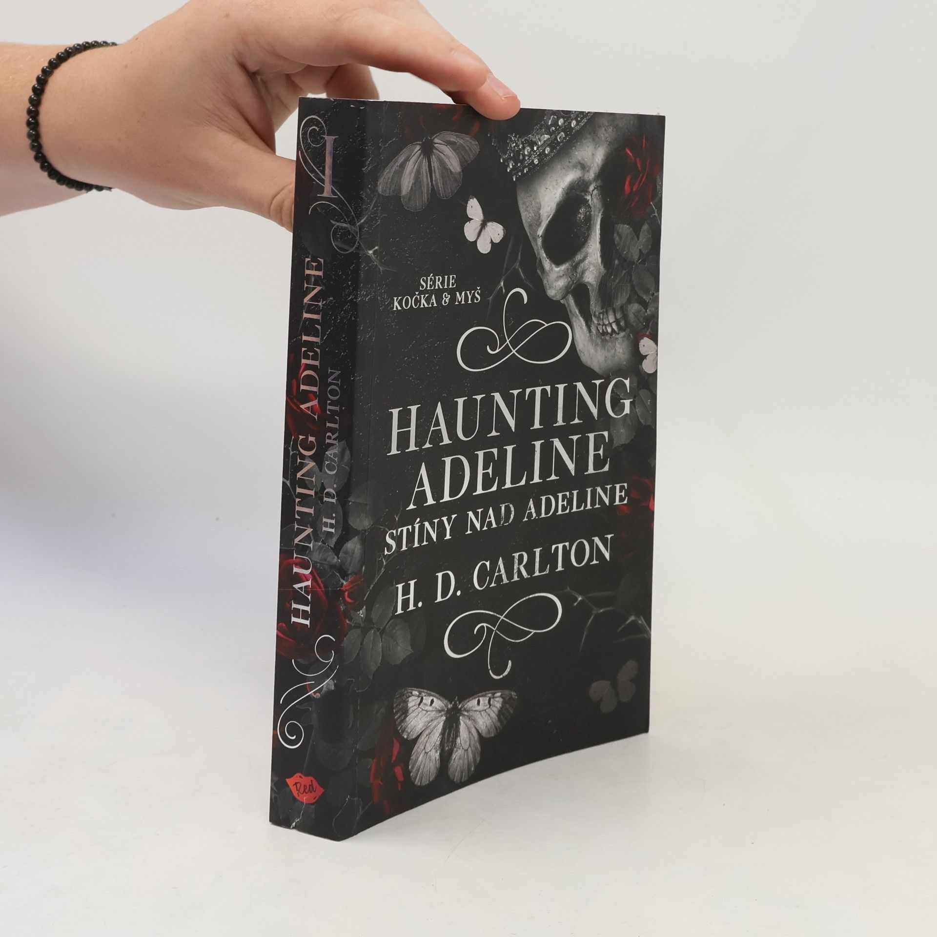 H. D. Carlton Haunting Adeline: Stíny nad Adeline