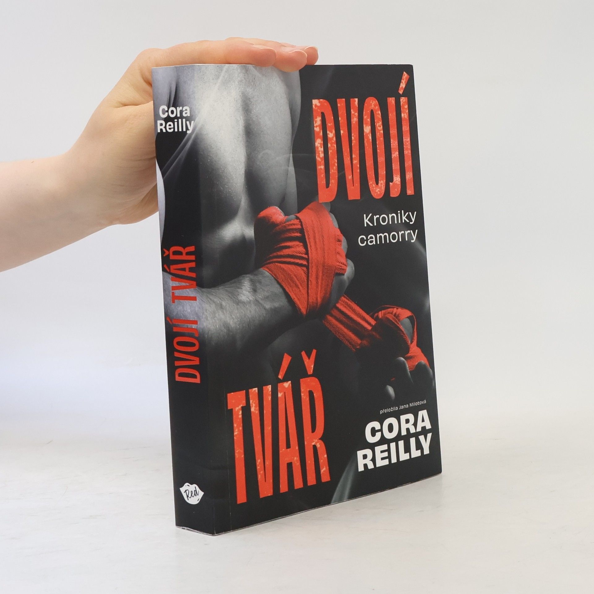 Cora Reilly Dvojí tvář