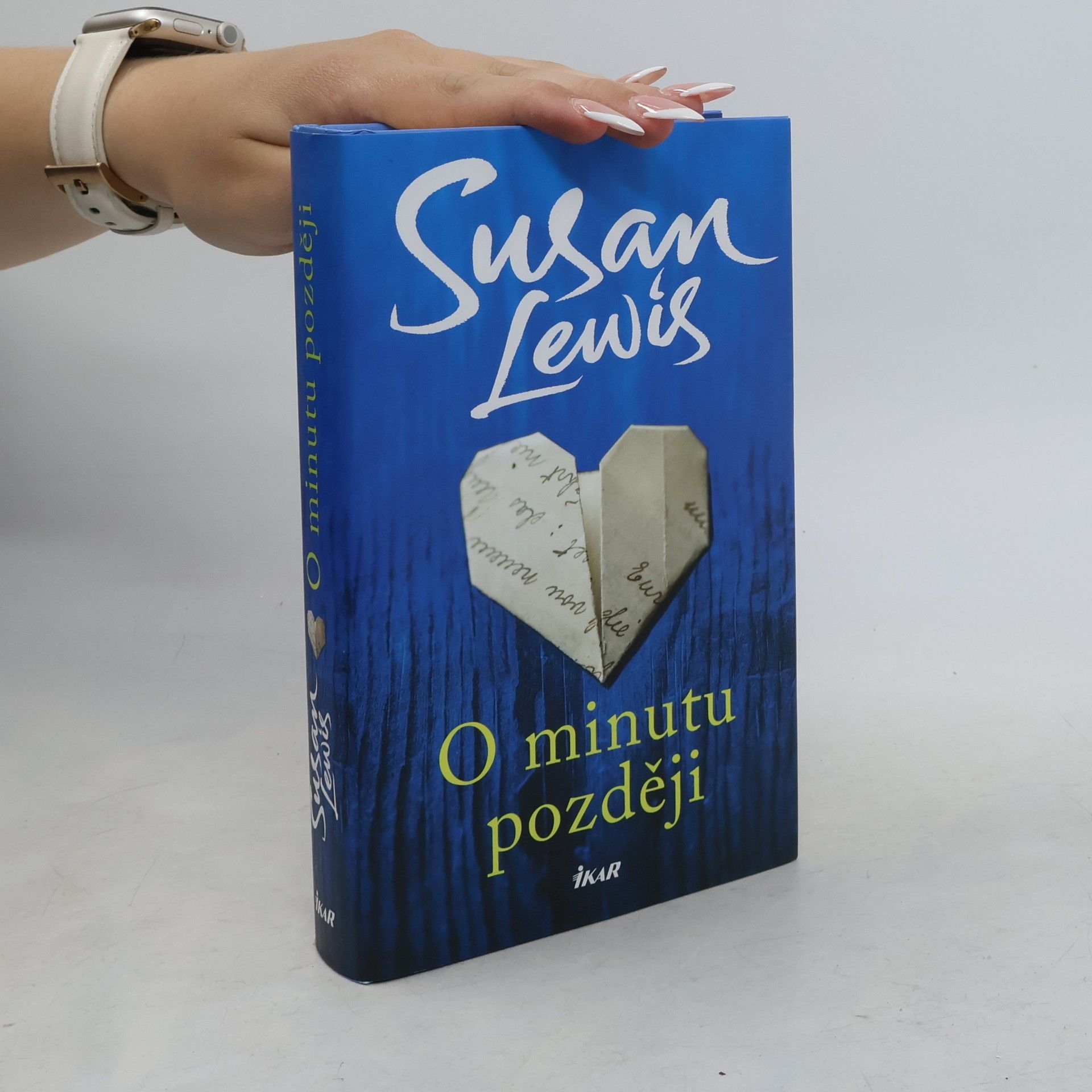 Susan Lewis O minutu později