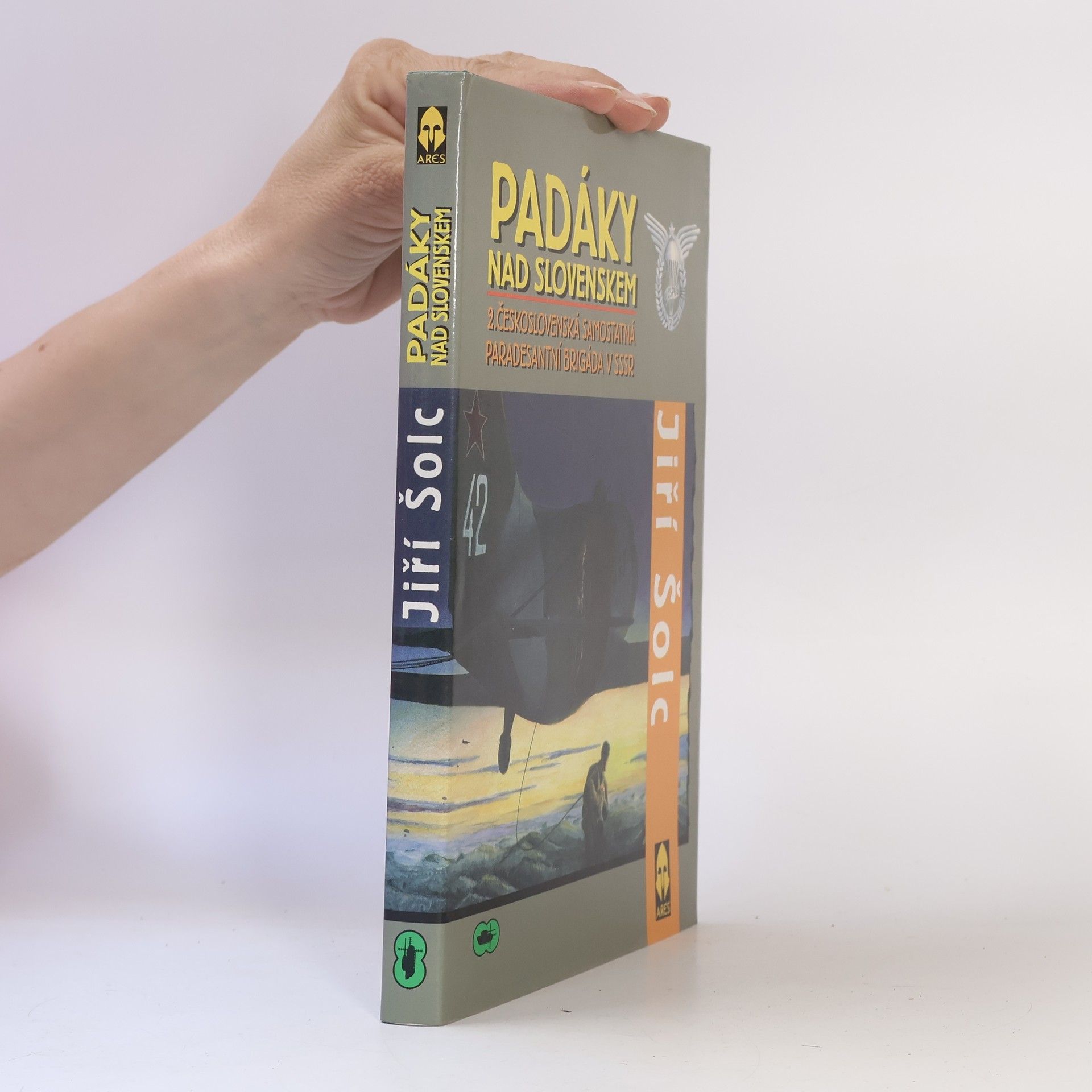 Jiří Šolc Padáky nad Slovenskem