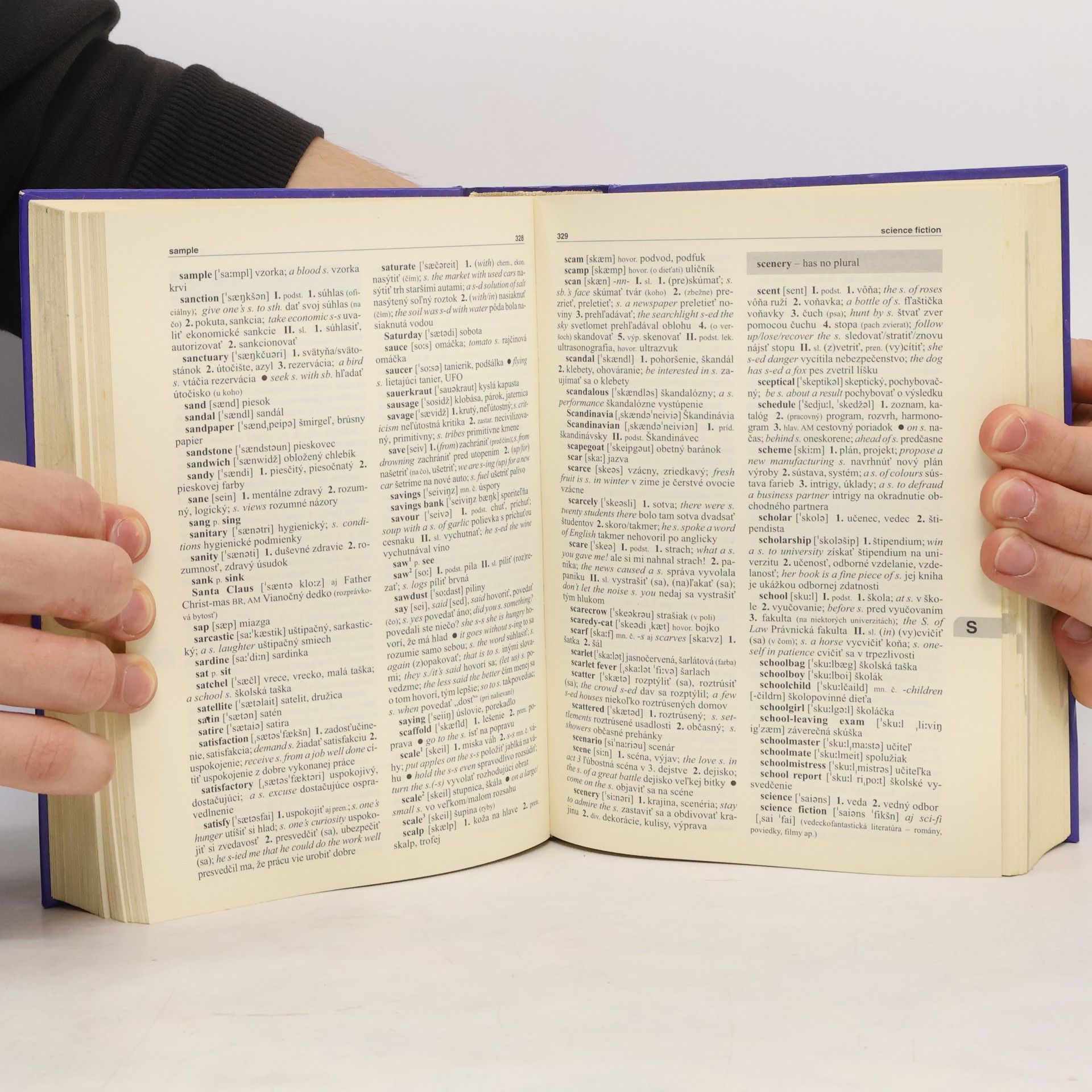 Erna Haraksimová Anglicko-slovenský, slovensko-anglický slovník. Dictionary English-Slovak, Slovak-English