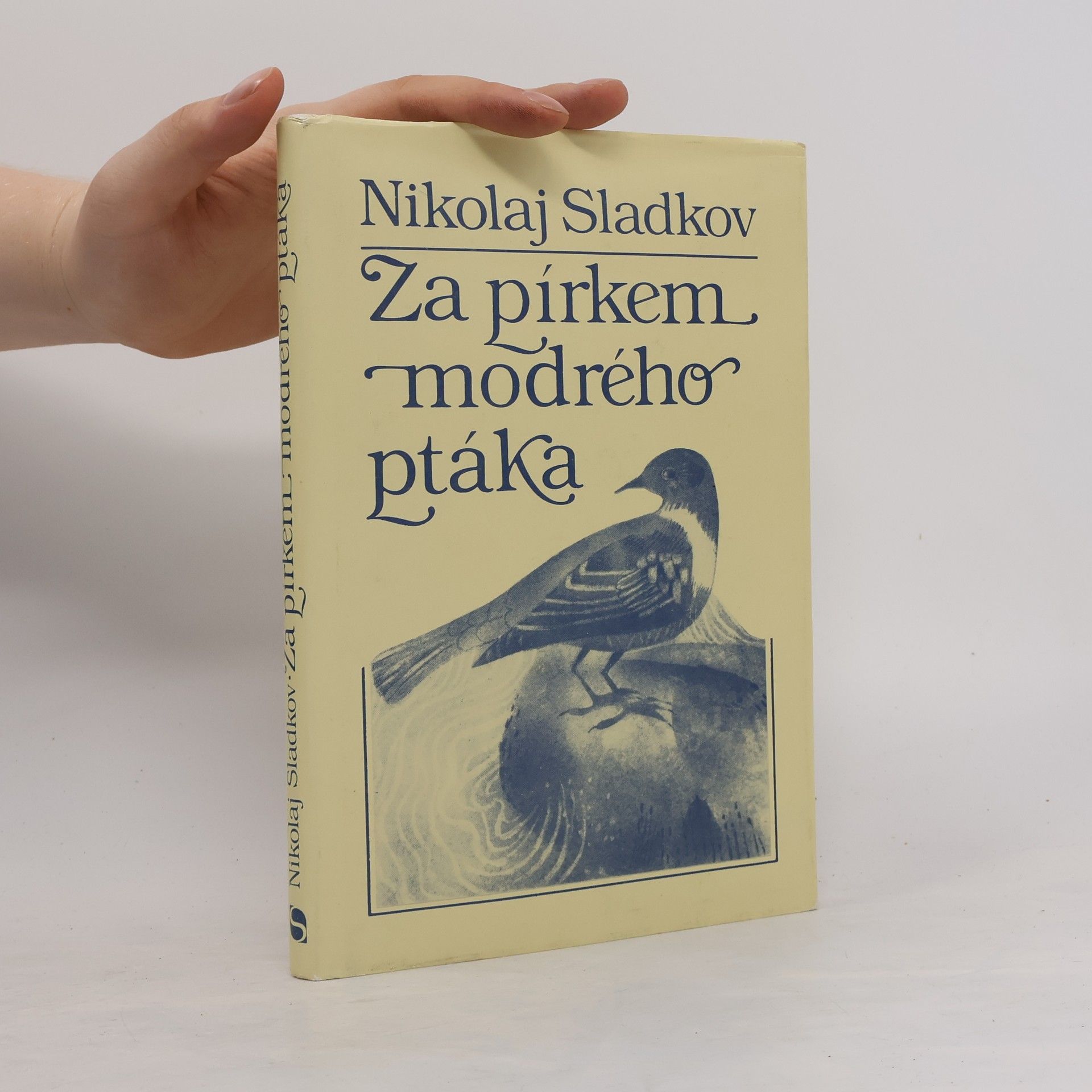 Za pírkem modrého ptáka