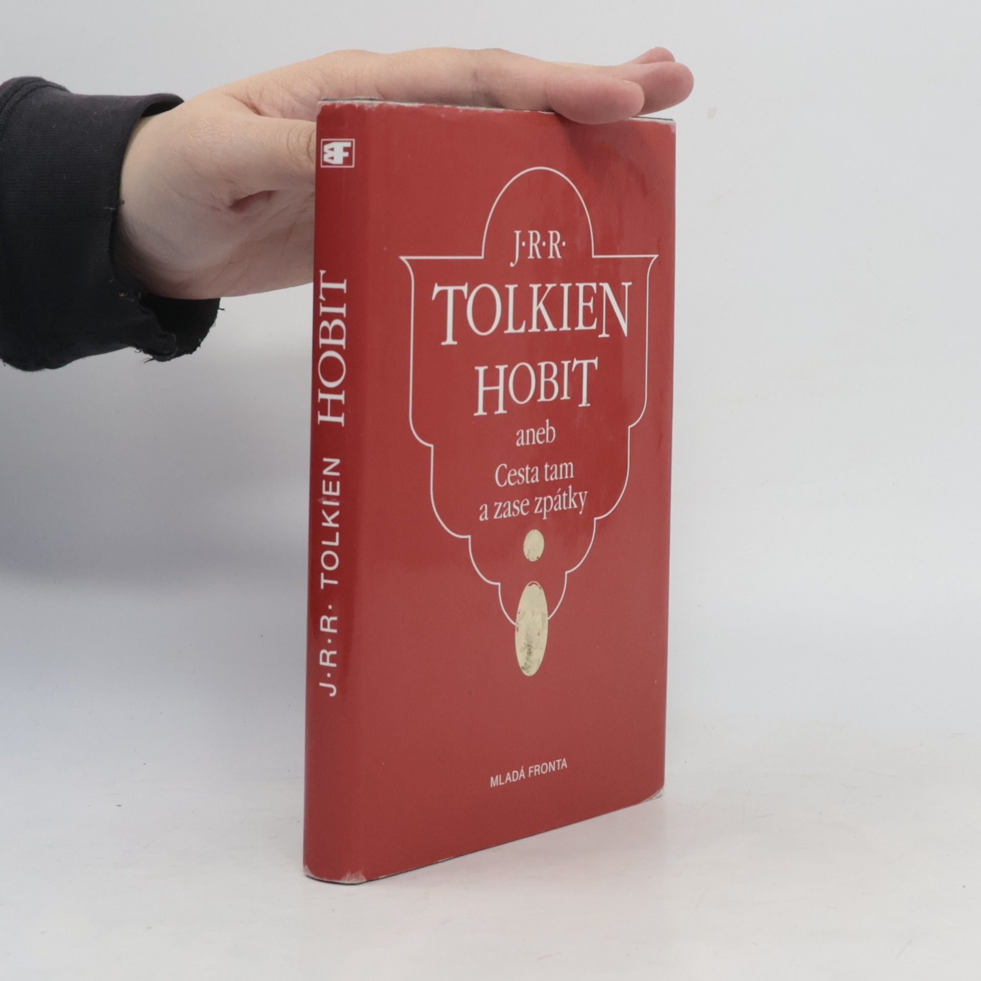 John Ronald Reuel Tolkien Hobit aneb Cesta tam a zase zpátky