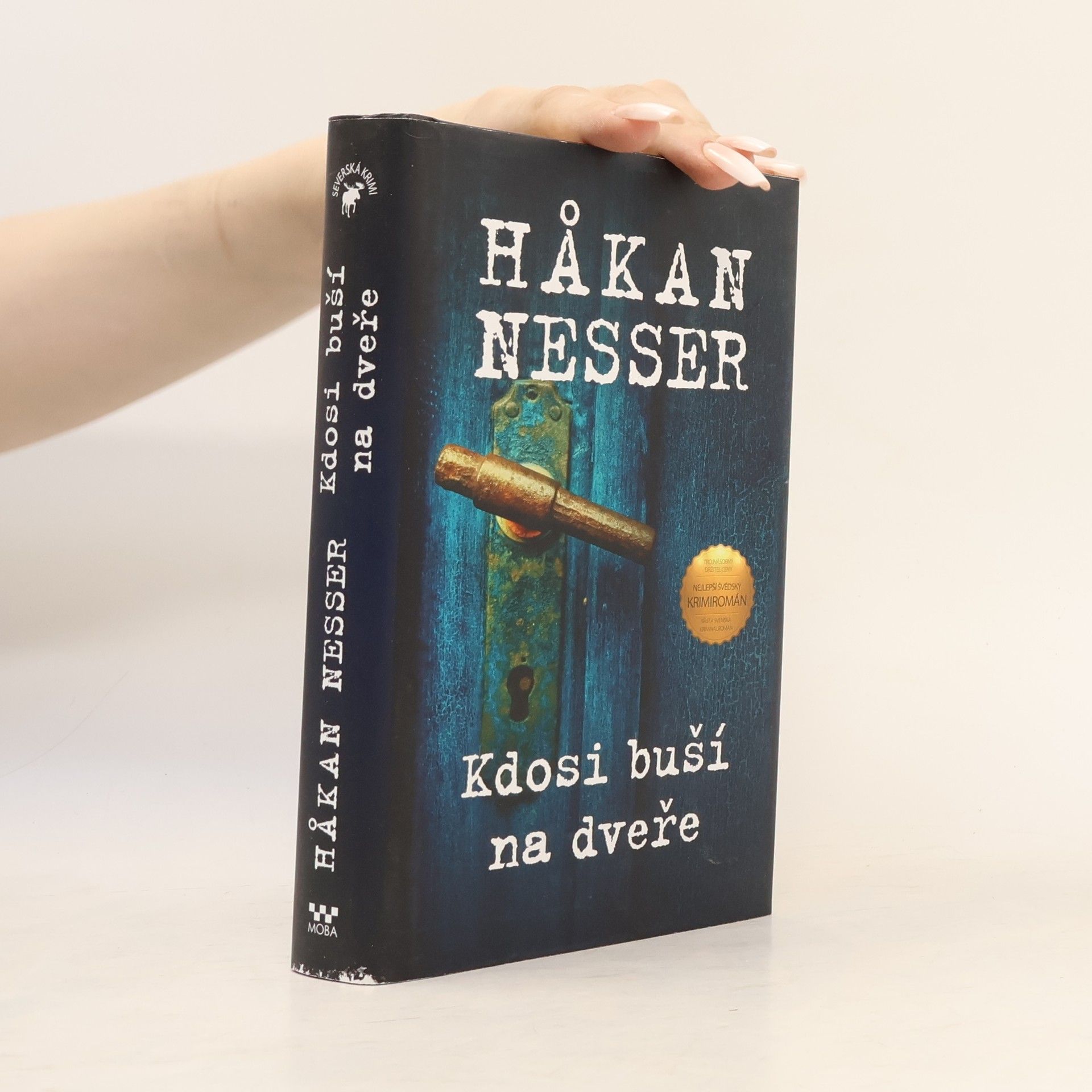 Håkan Nesser Kdosi buší na dveře