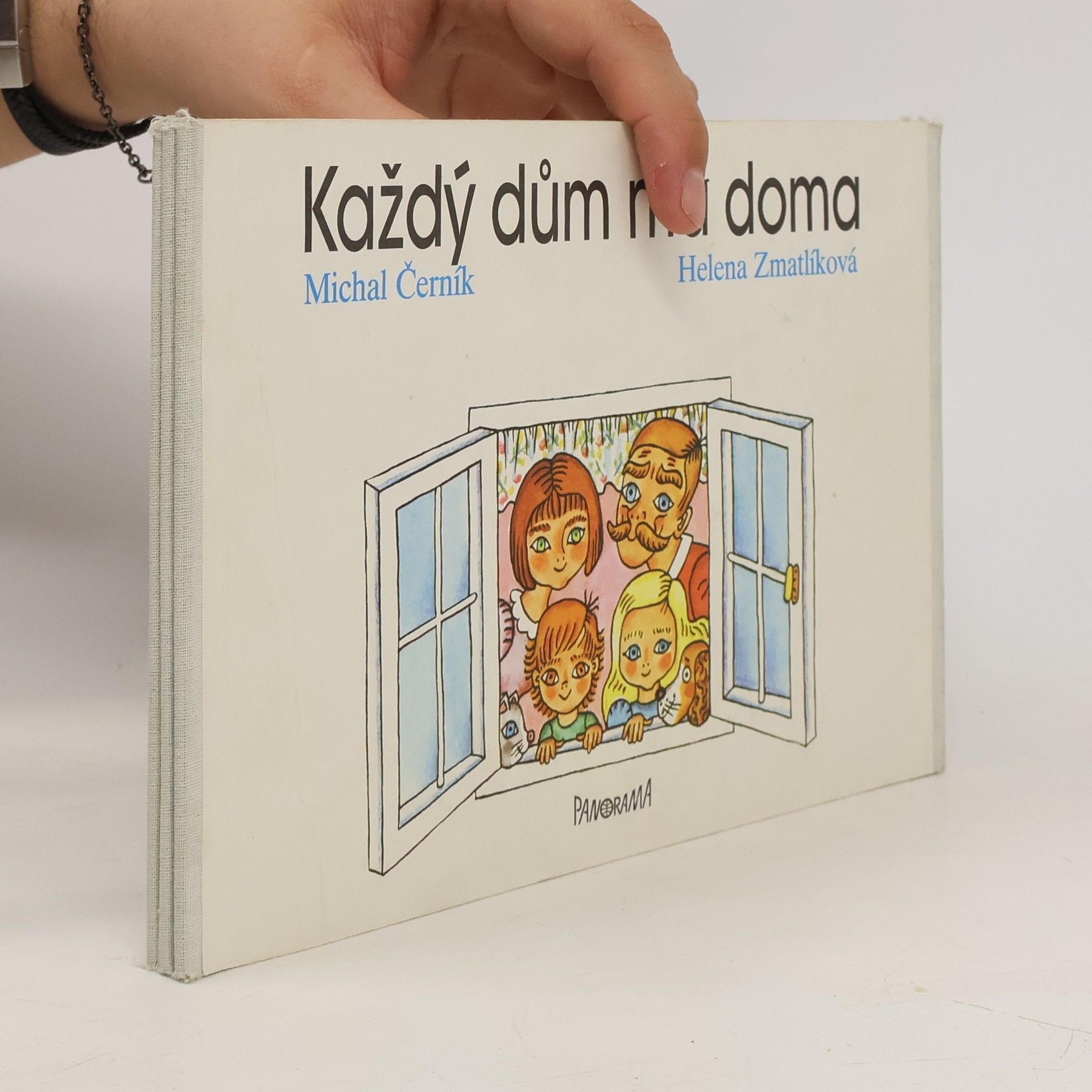 Každý dům má doma