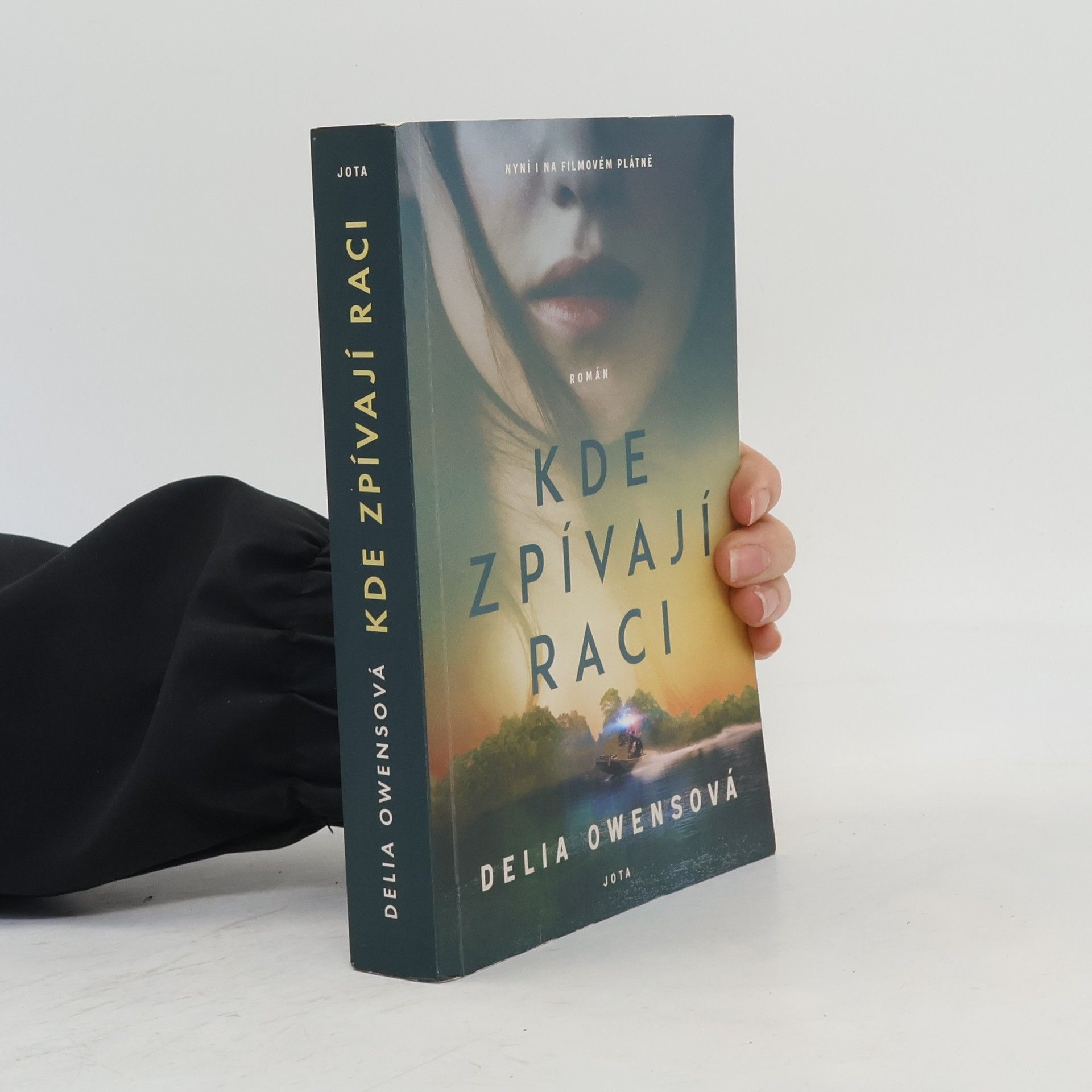 Delia Owens Kde zpívají raci