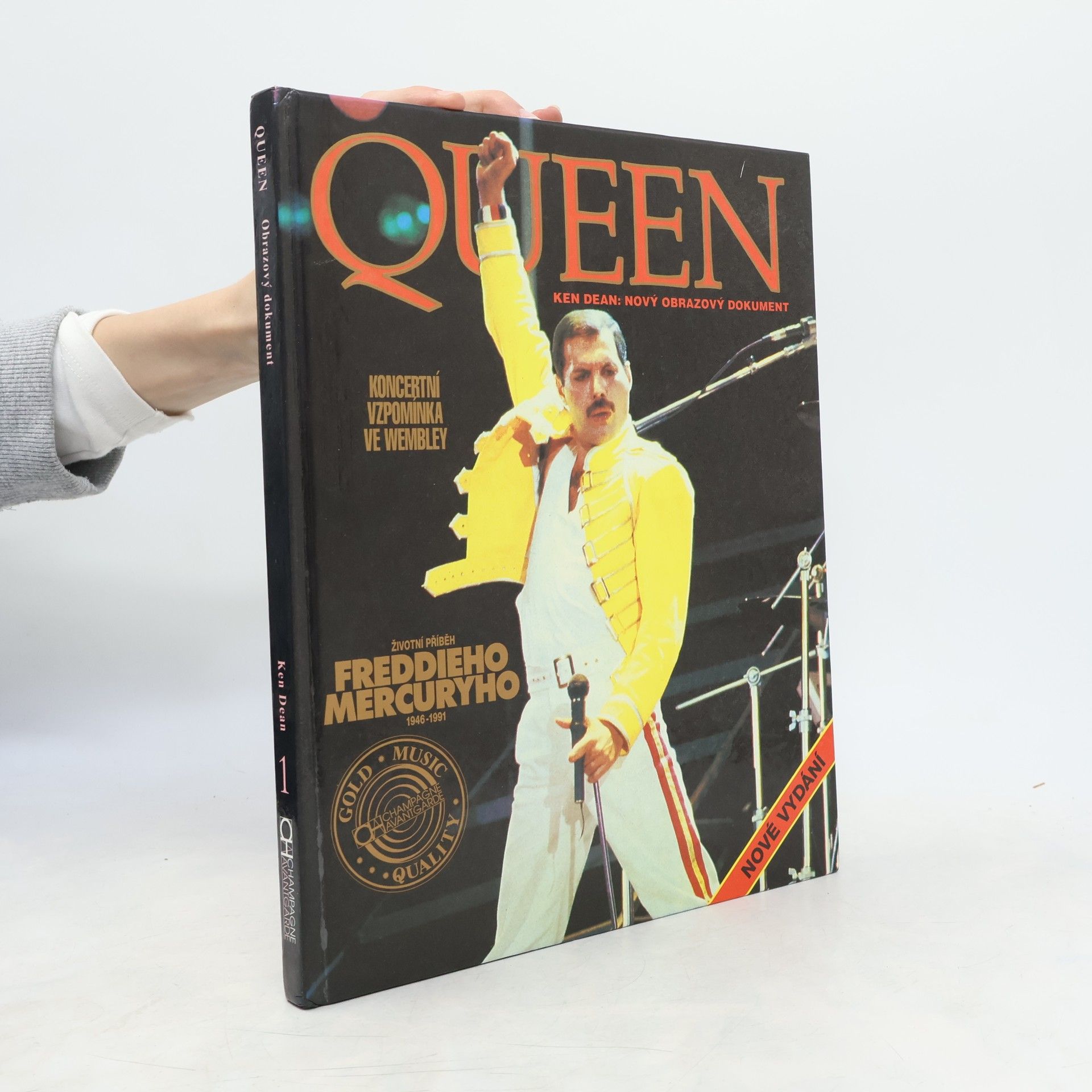 Ken Dean Queen : nový obrazový dokument