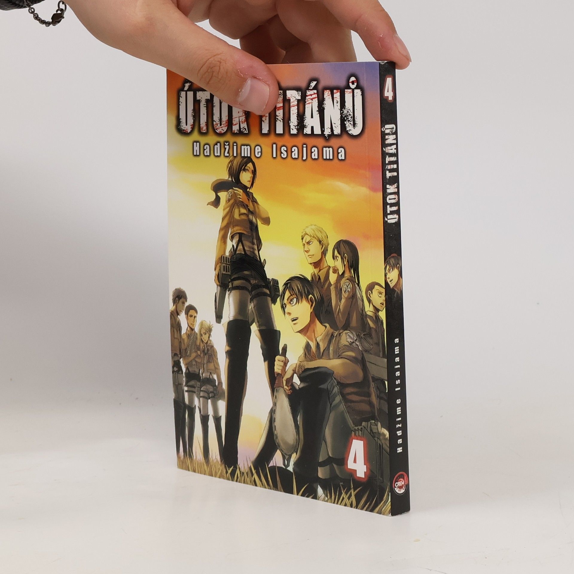 Hajime Isayama Útok titánů. 4
