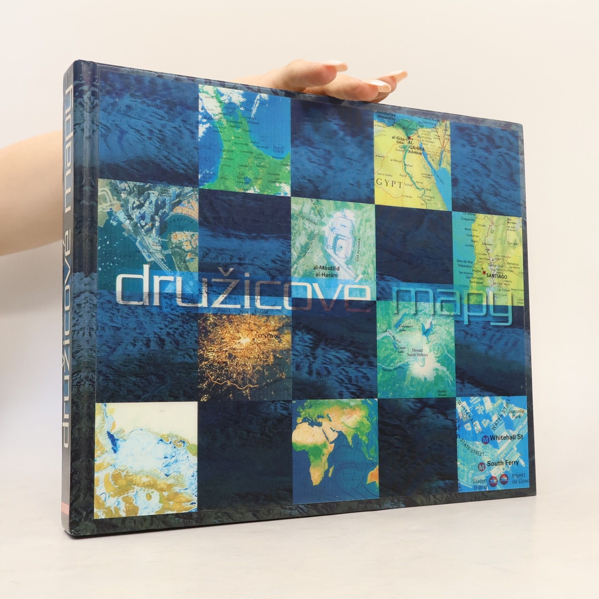 Collectif d'auteurs Družicové mapy