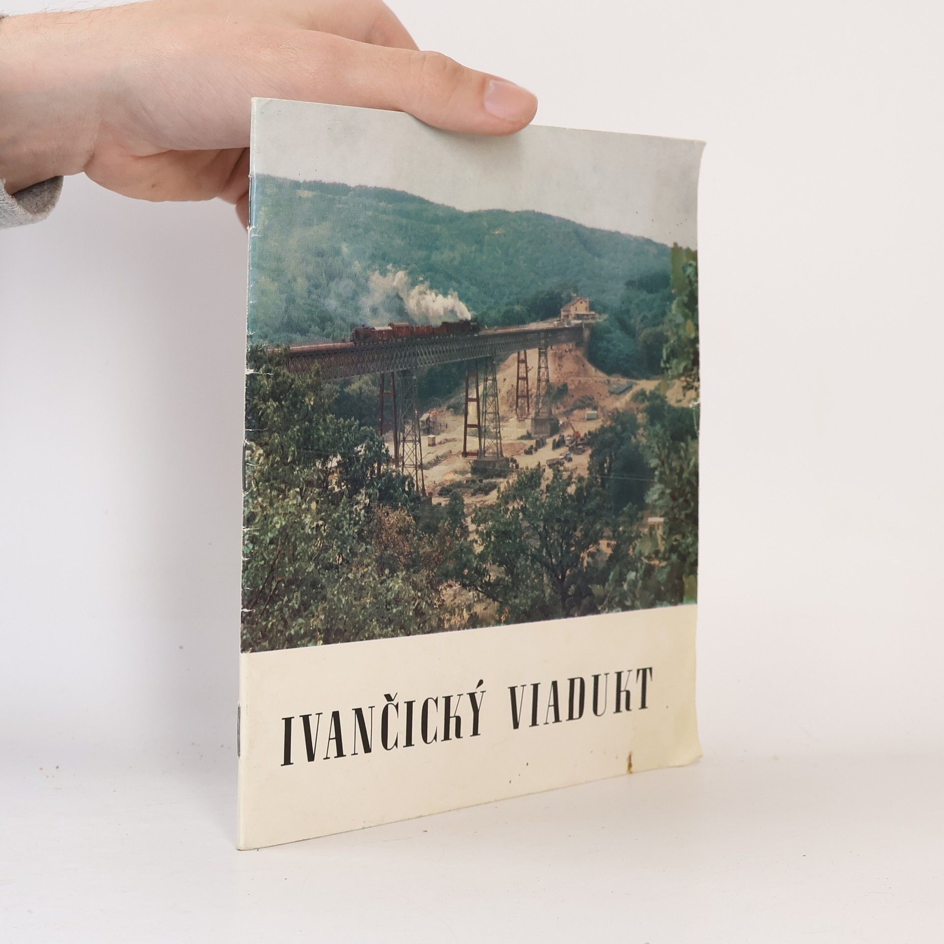 Autores varios Ivančický viadukt