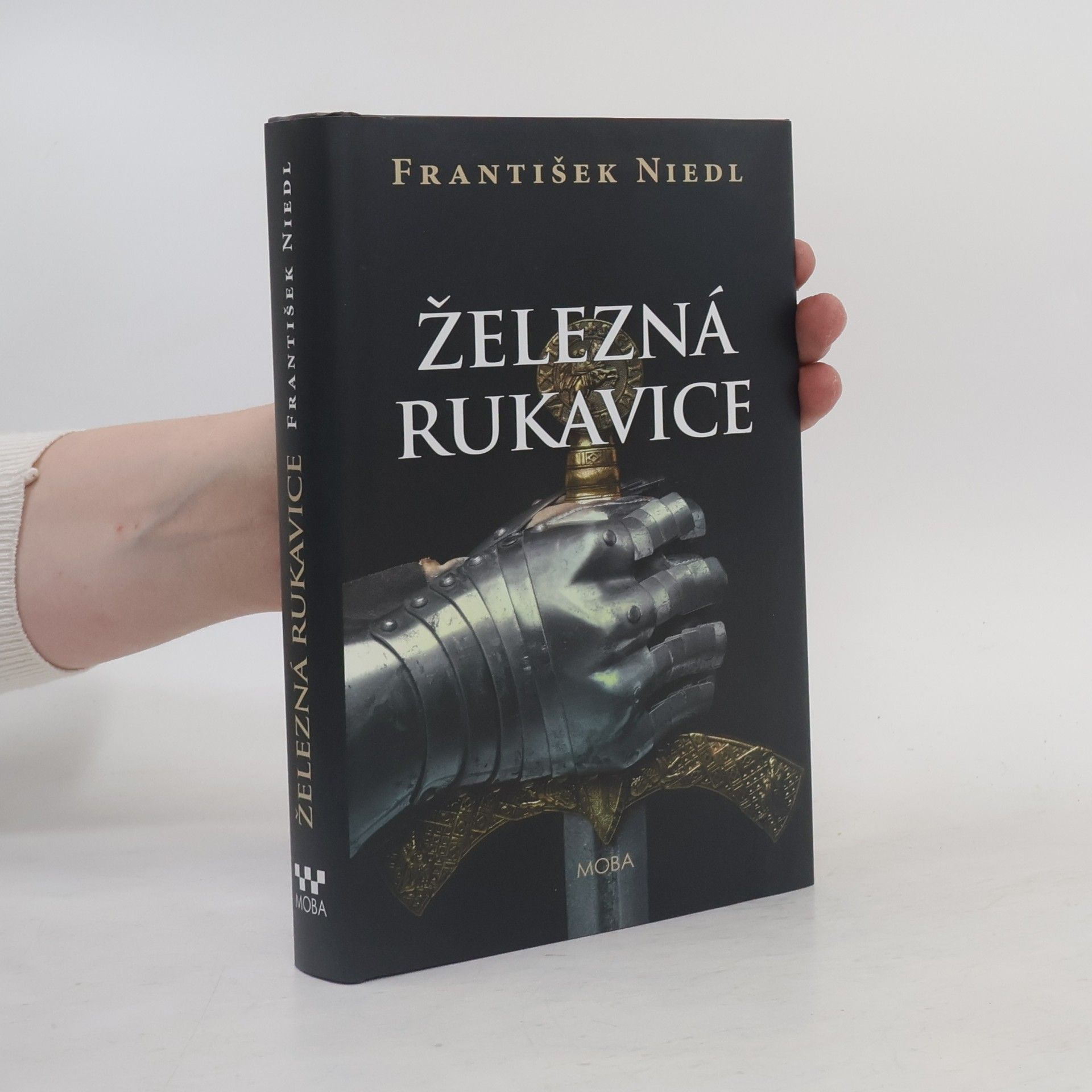 František Niedl Železná rukavice