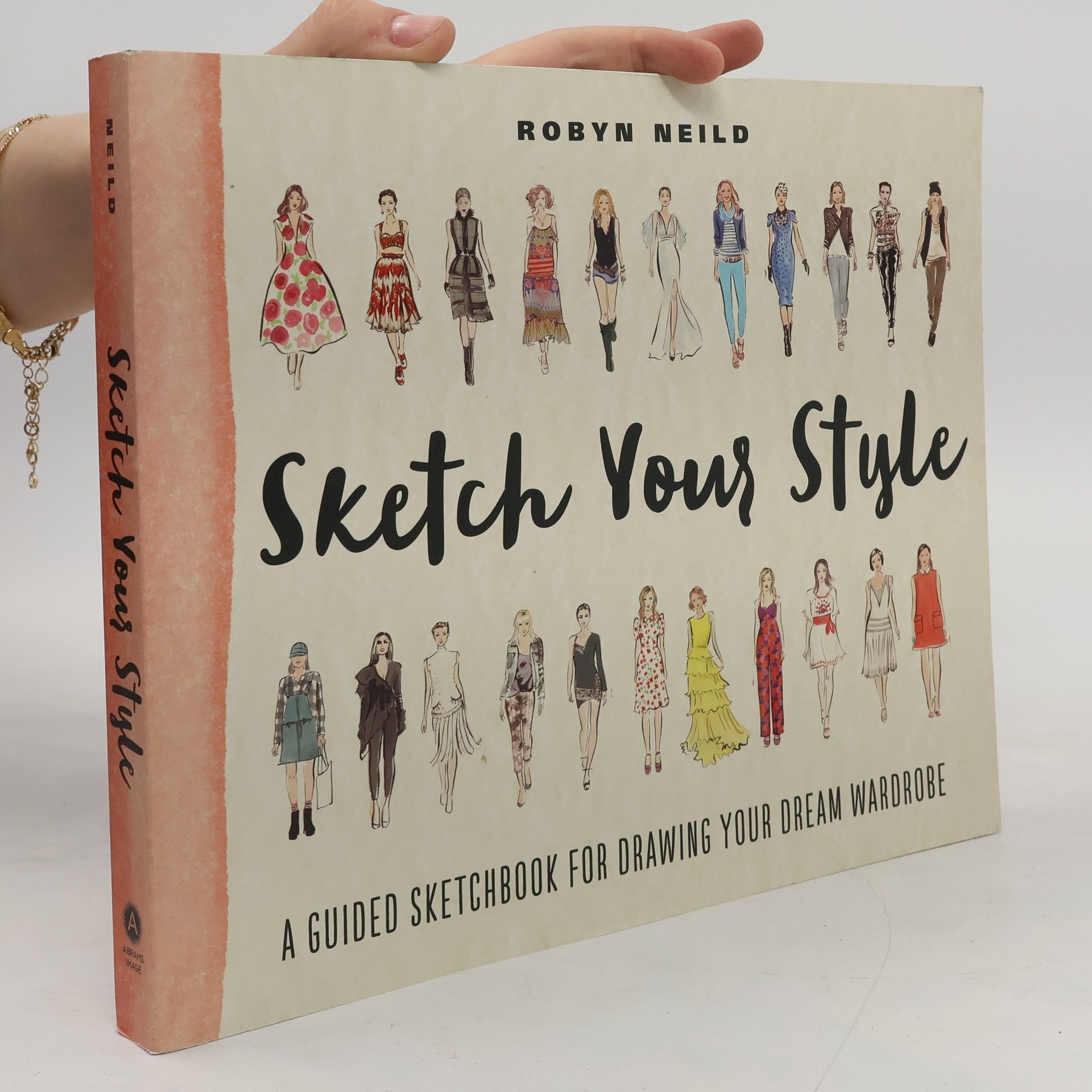 Robyn Neild Sketch Your Style