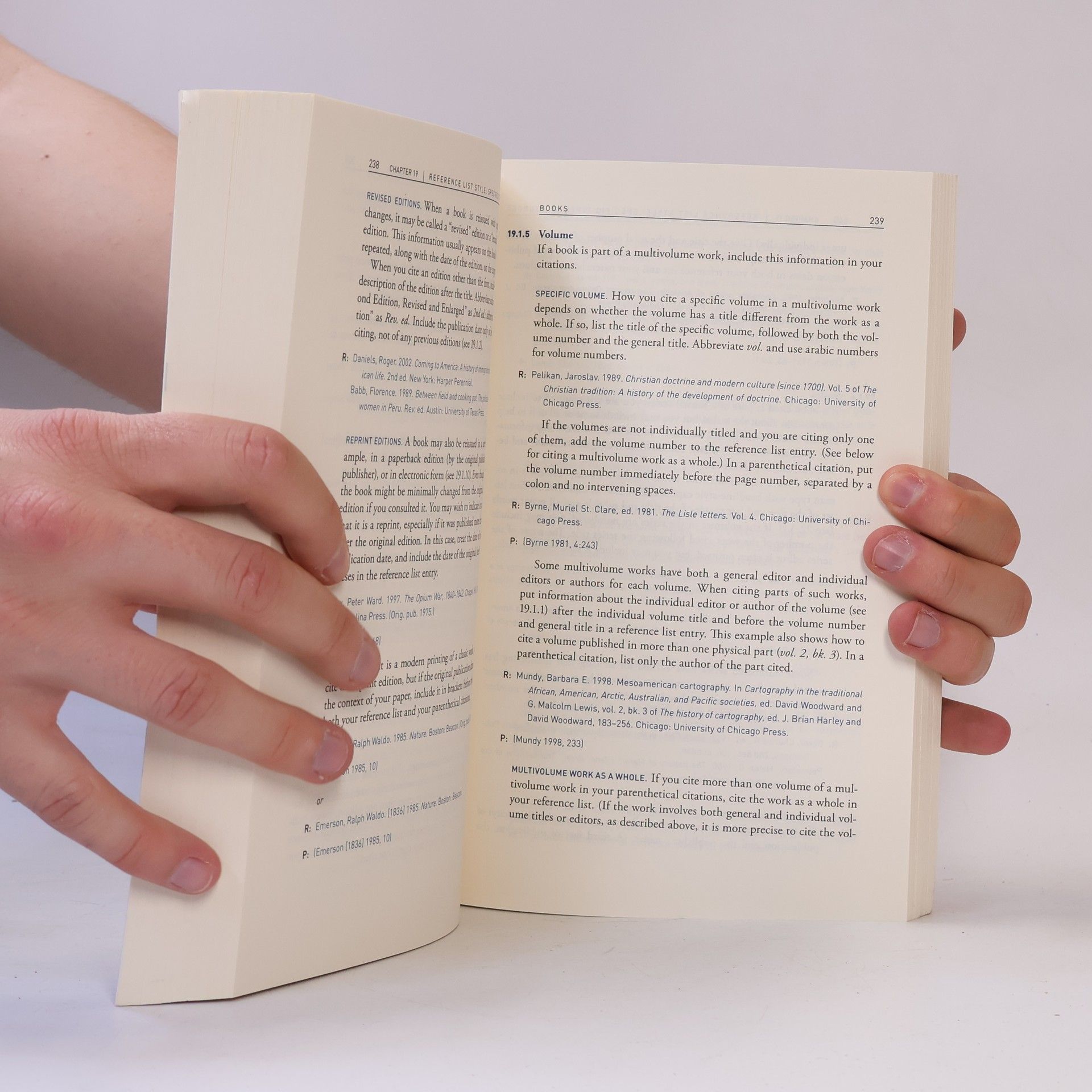 Kate L. Turabian A manual for writers of research papers, theses, and dissertations
