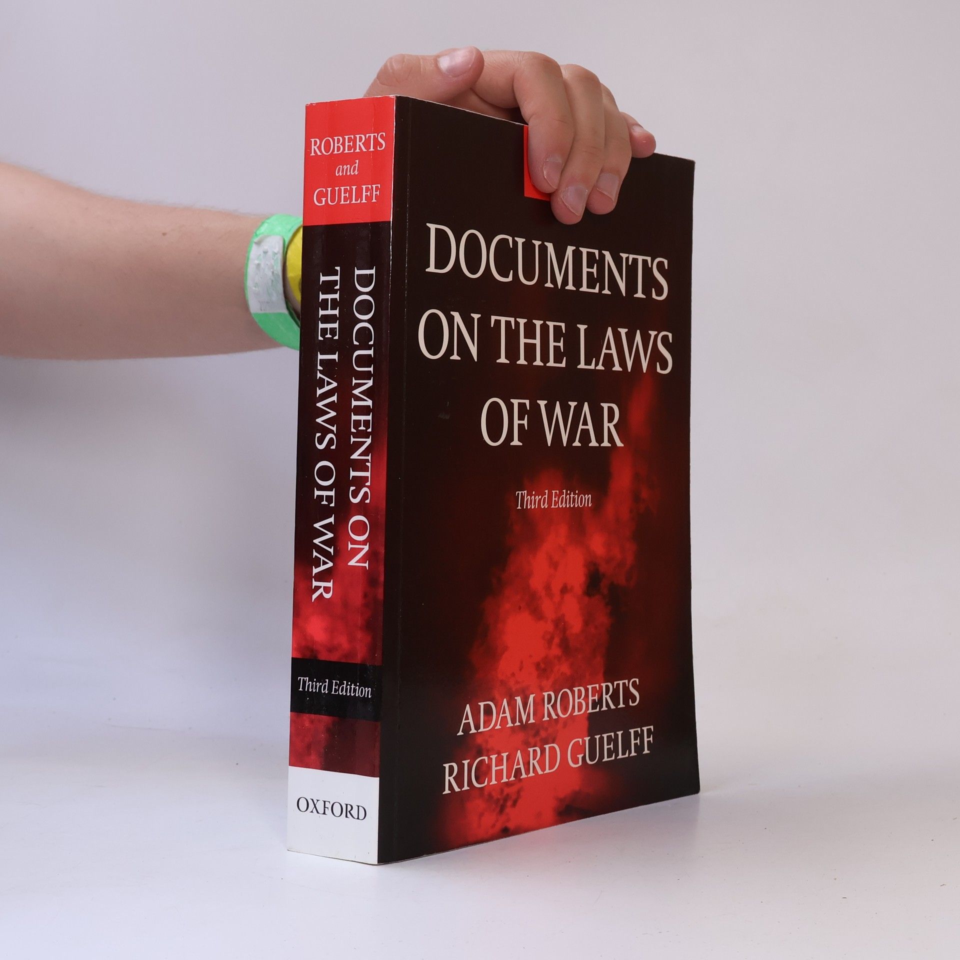 Documents on the Laws of War - Third Edition