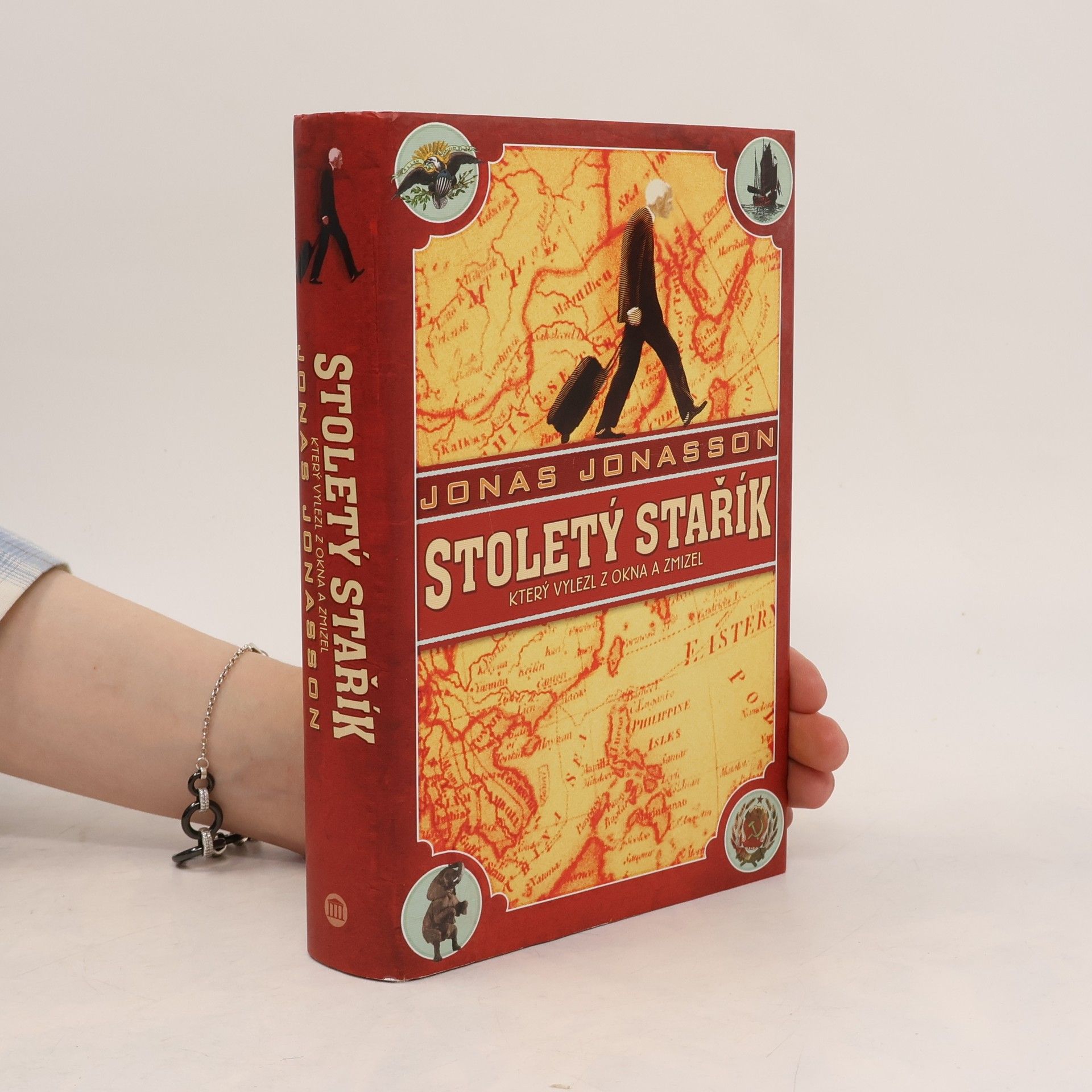 Jonas Jonasson Stoletý stařík, který vylezl z okna a zmizel