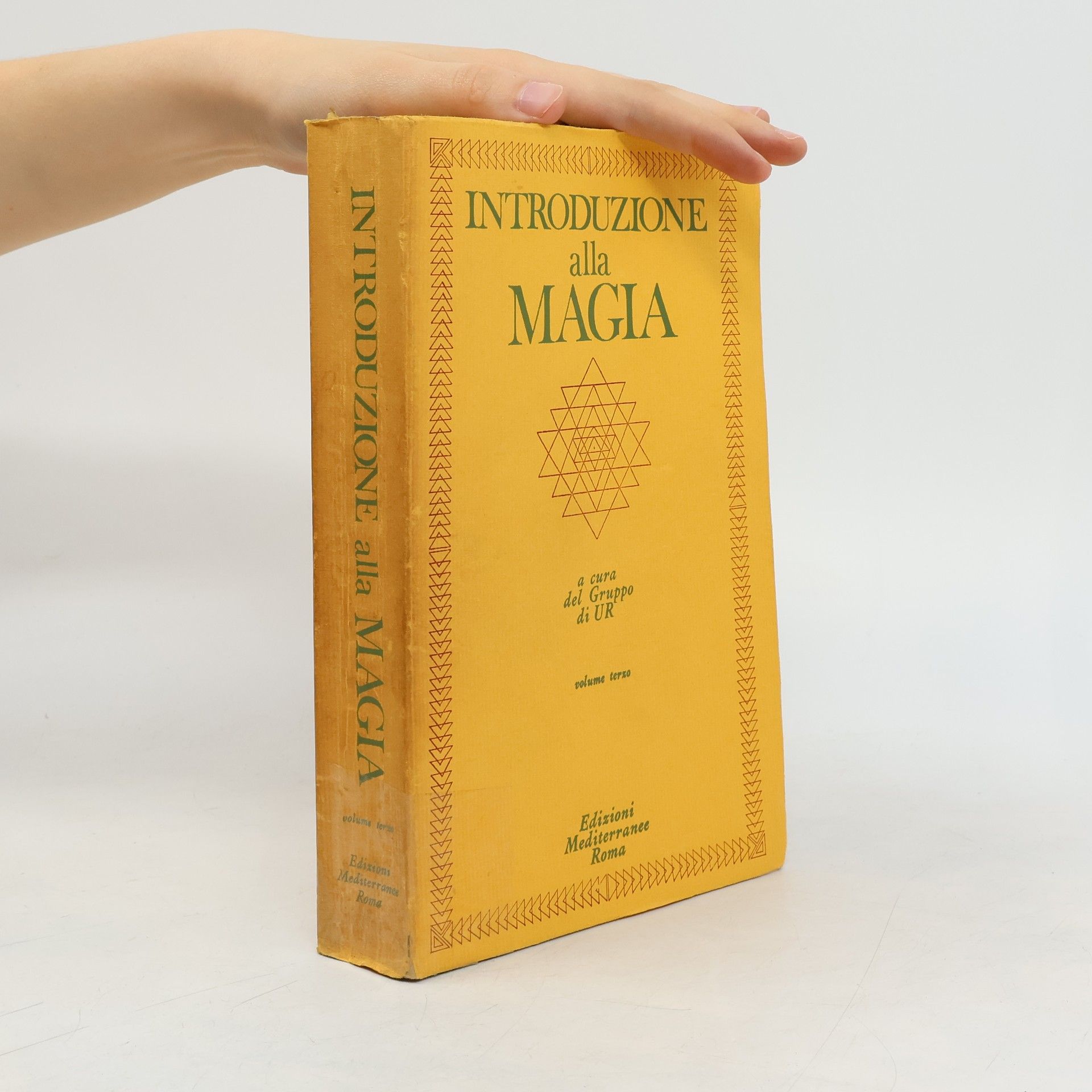 AA.VV. Introduzione alla magia 3