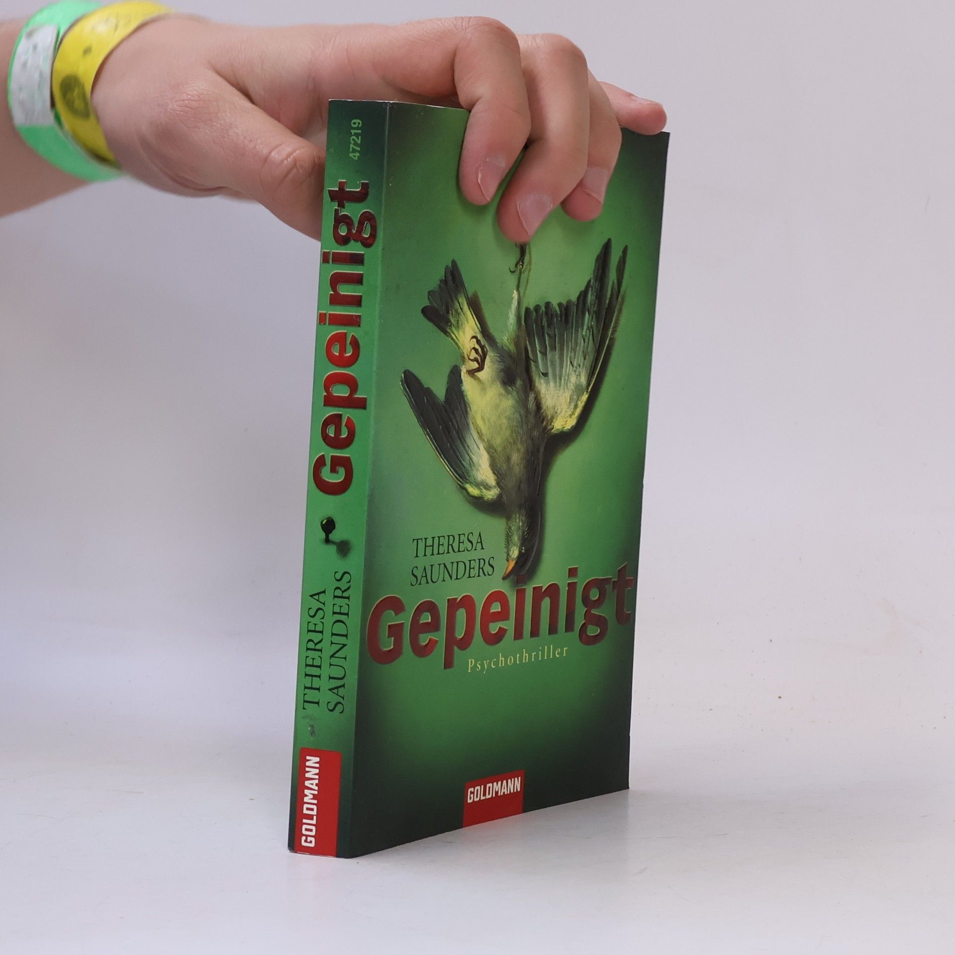 Theresa Saunders Gepeinigt
