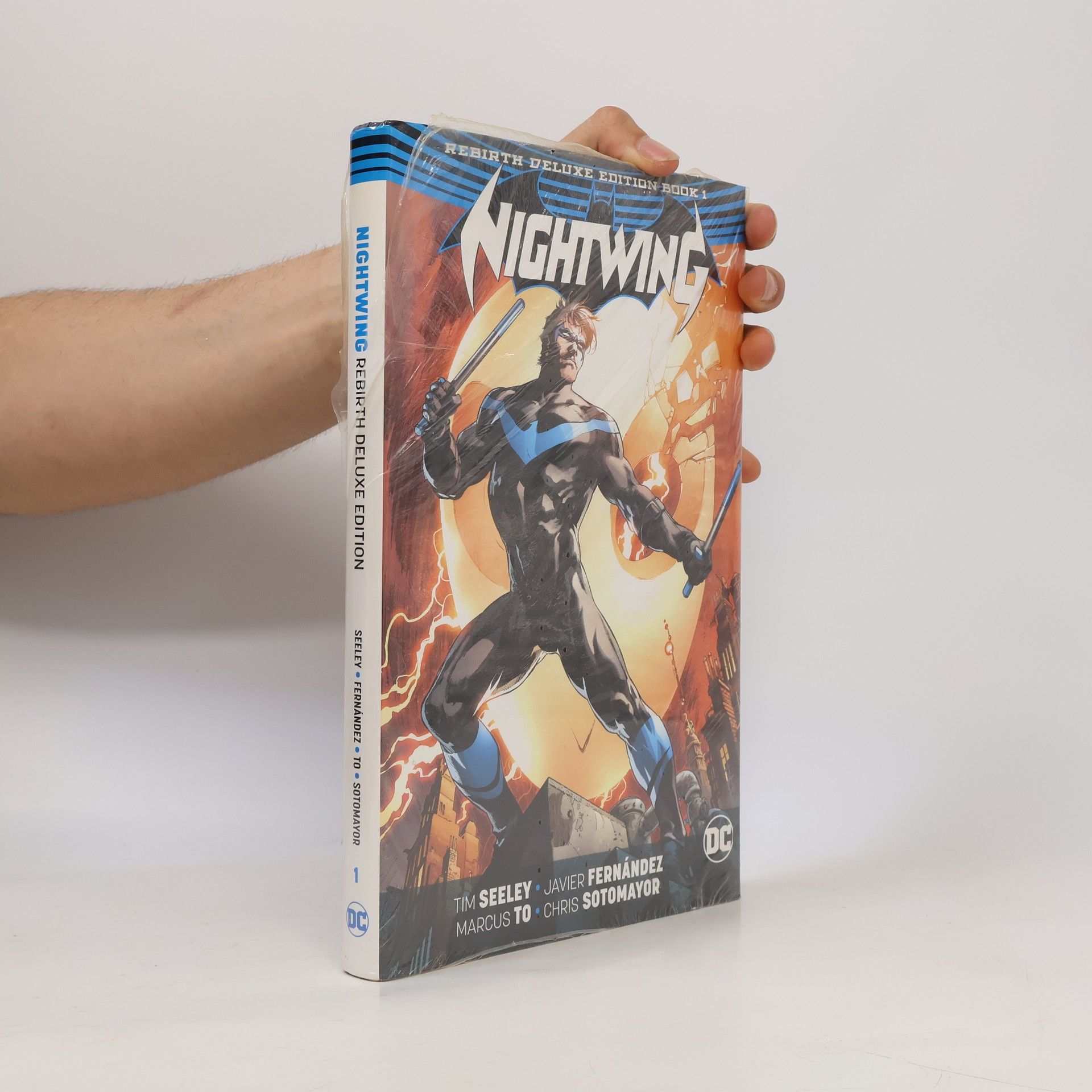 Tim Seeley Nightwing: The Rebirth Deluxe Edition Book 1