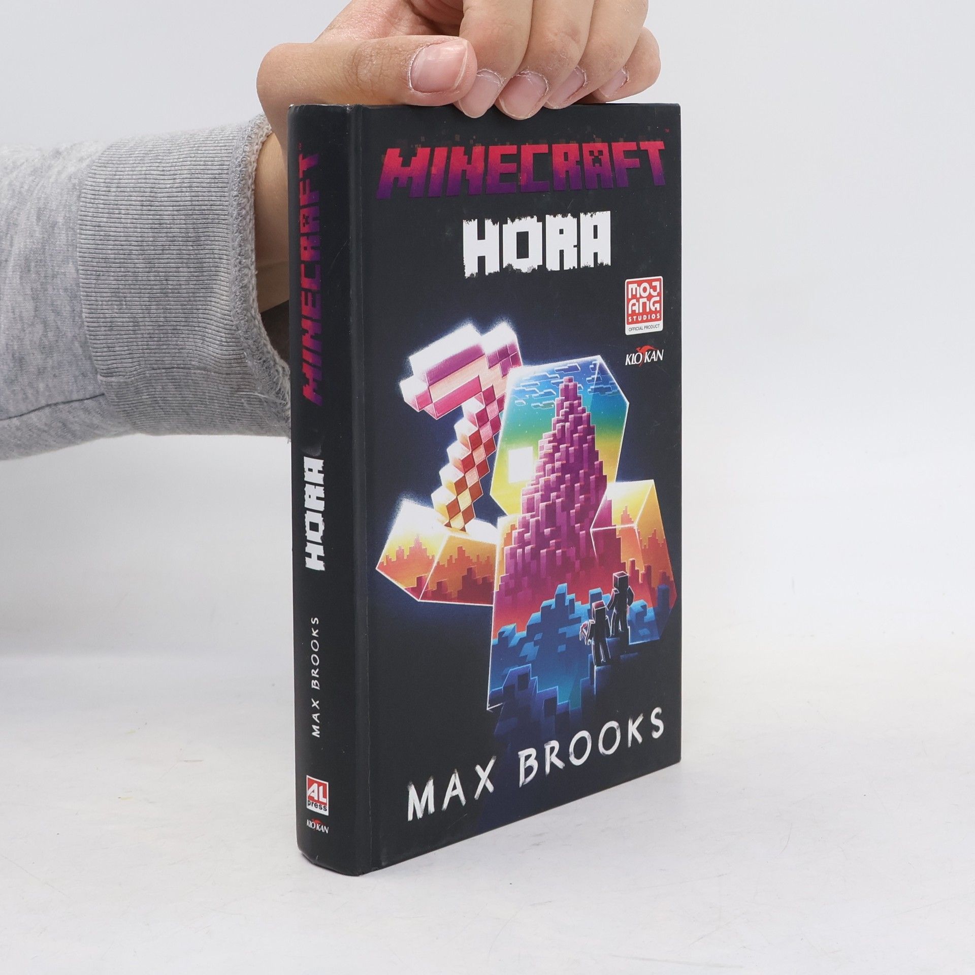 Max Brooks Minecraft. Hora.