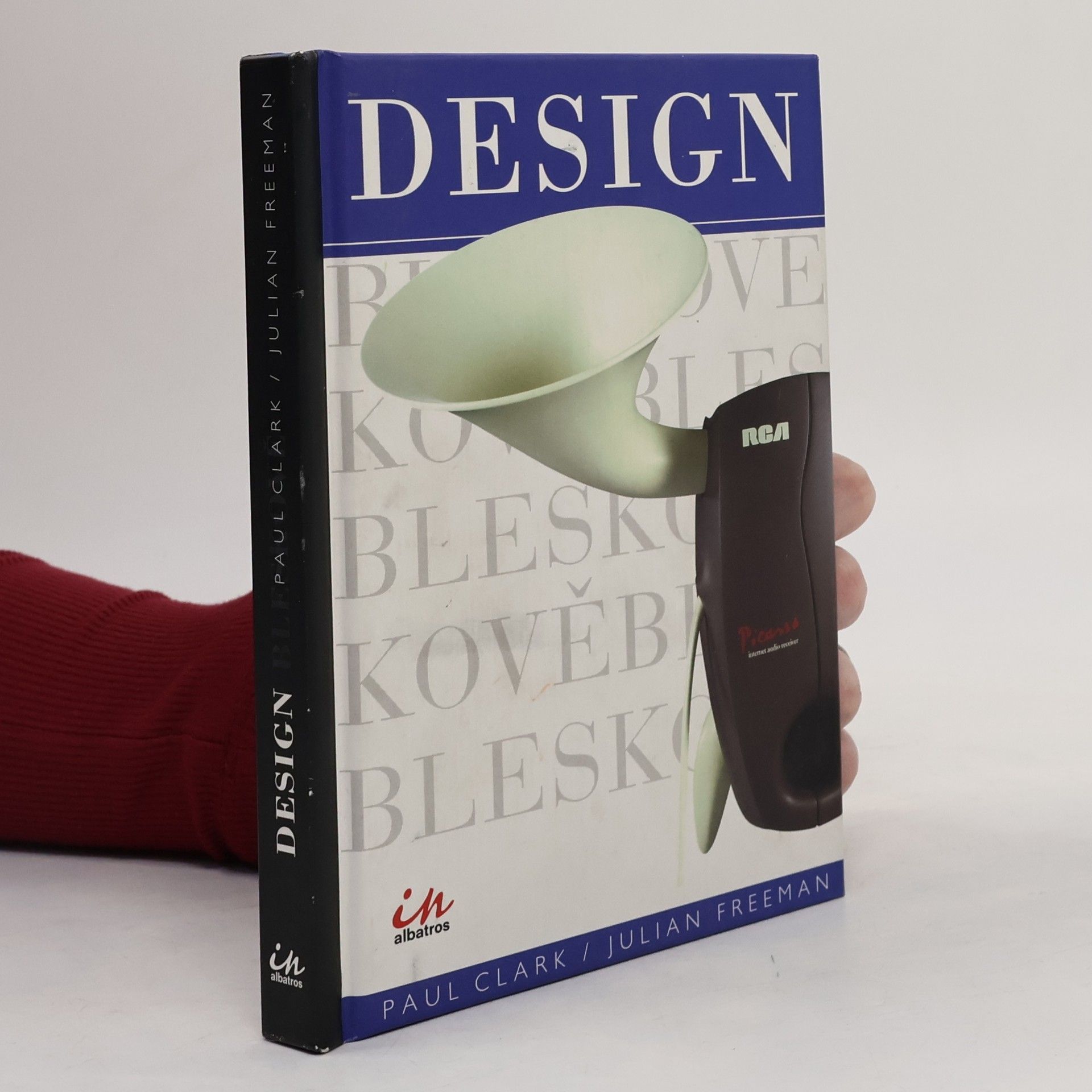 Julian Freeman Design bleskově