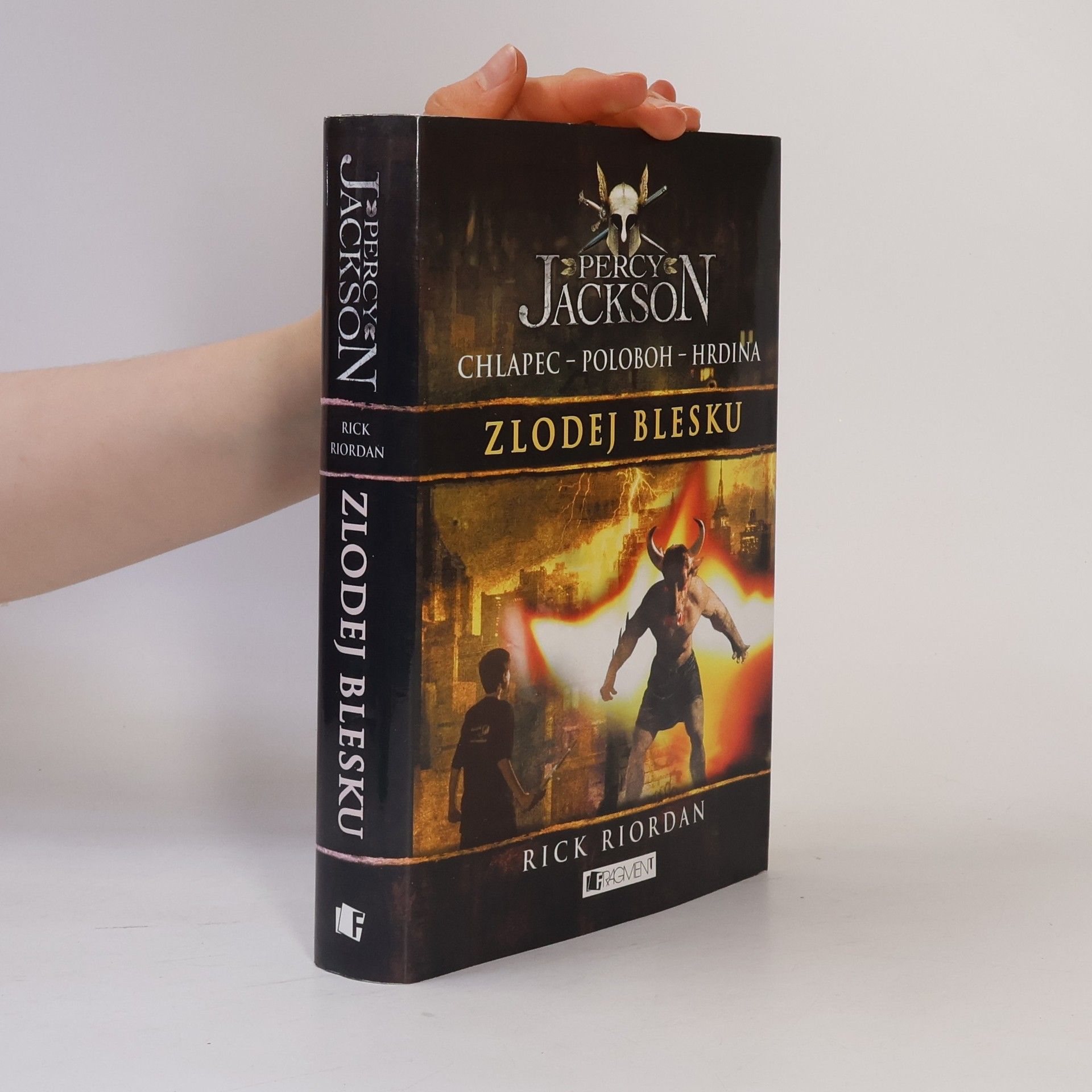 Rick Riordan Percy Jackson: Zlodej blesku