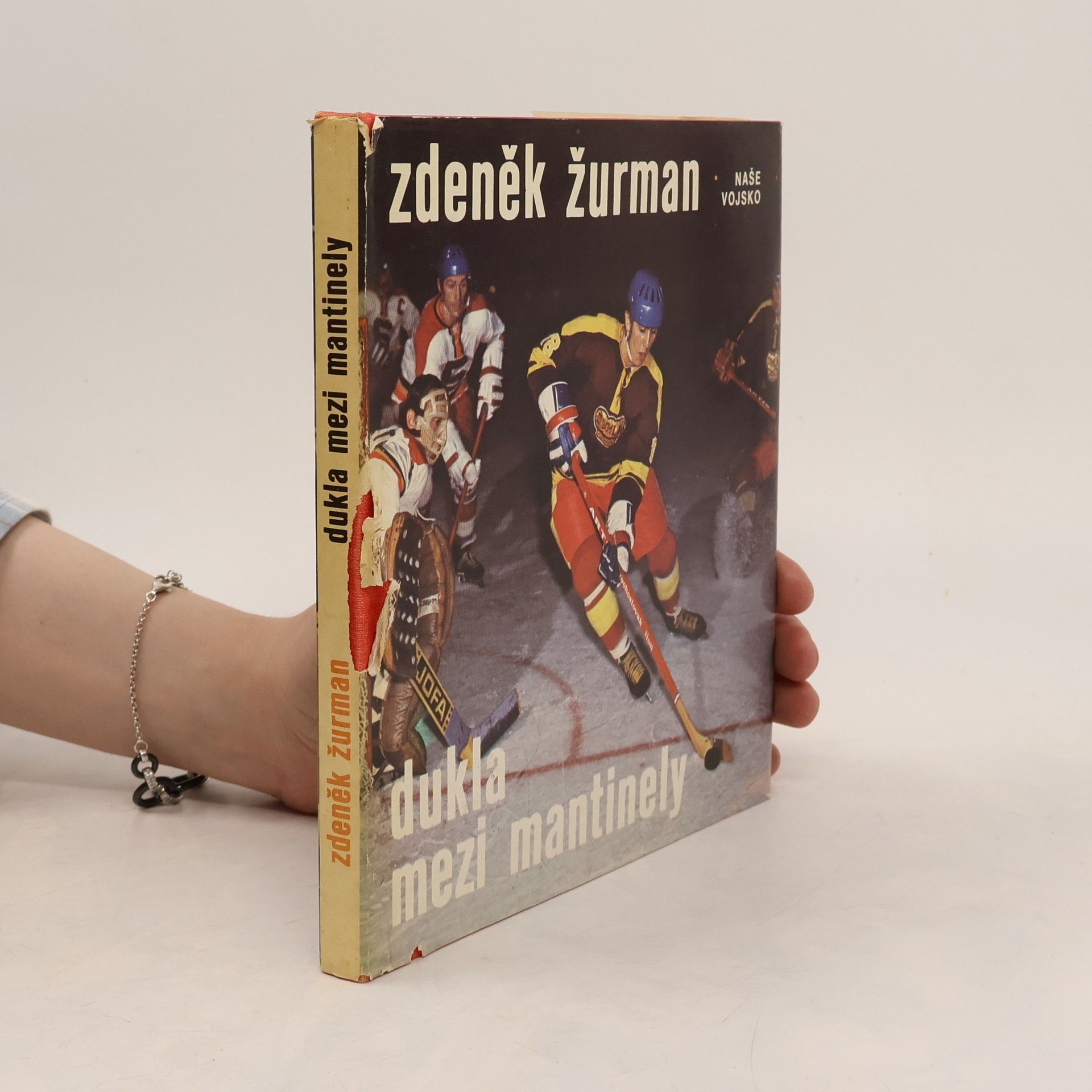 Zdeněk Žurman Dukla mezi mantinely