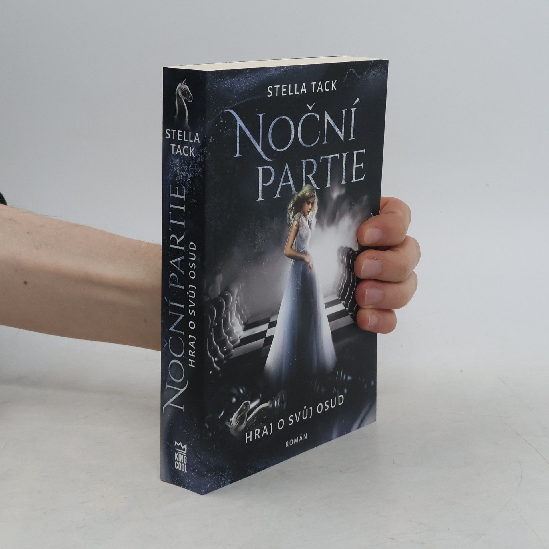 Stella Tack Noční partie: Hraj o svůj osud