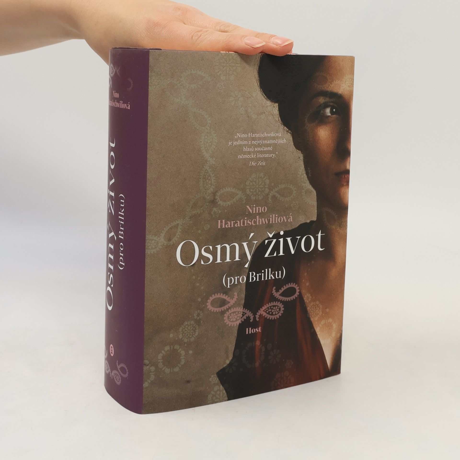 Nino Haratischwili Osmý život (pro Brilku)