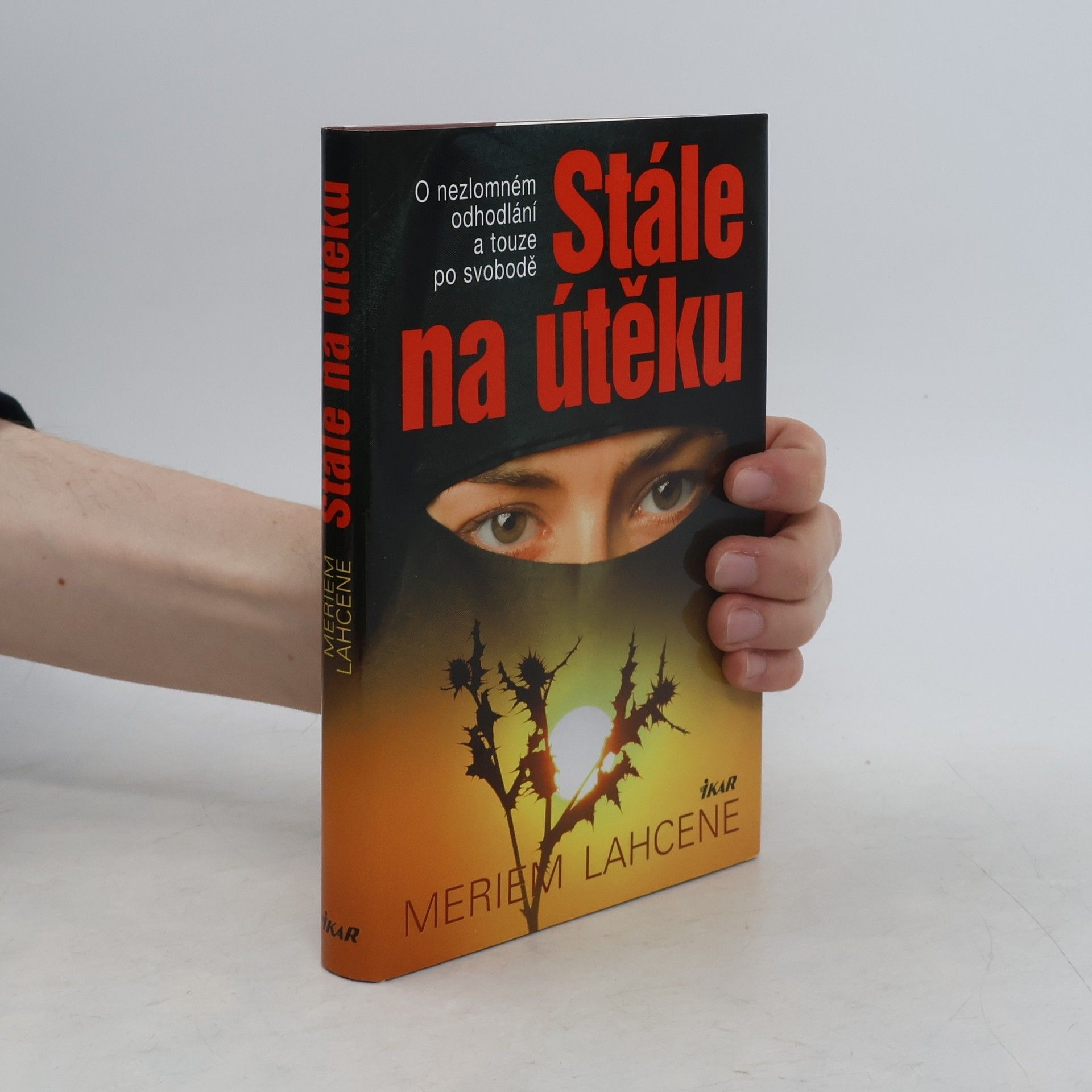 Lahcene Meriem Stále na útěku