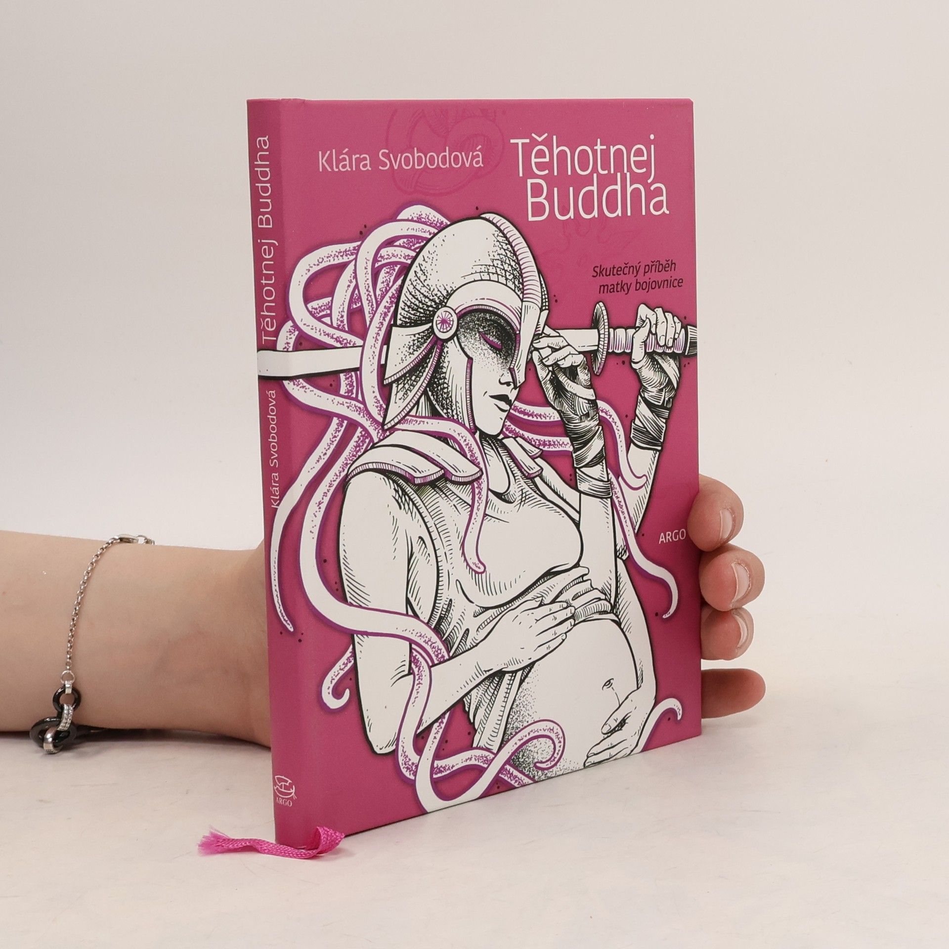 Barbora Evil Hand Hermanová Těhotnej Buddha