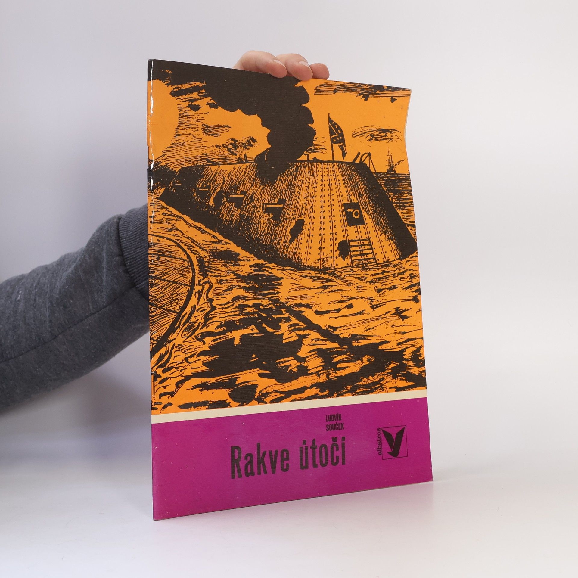 Ludvík Souček Rakve útočí