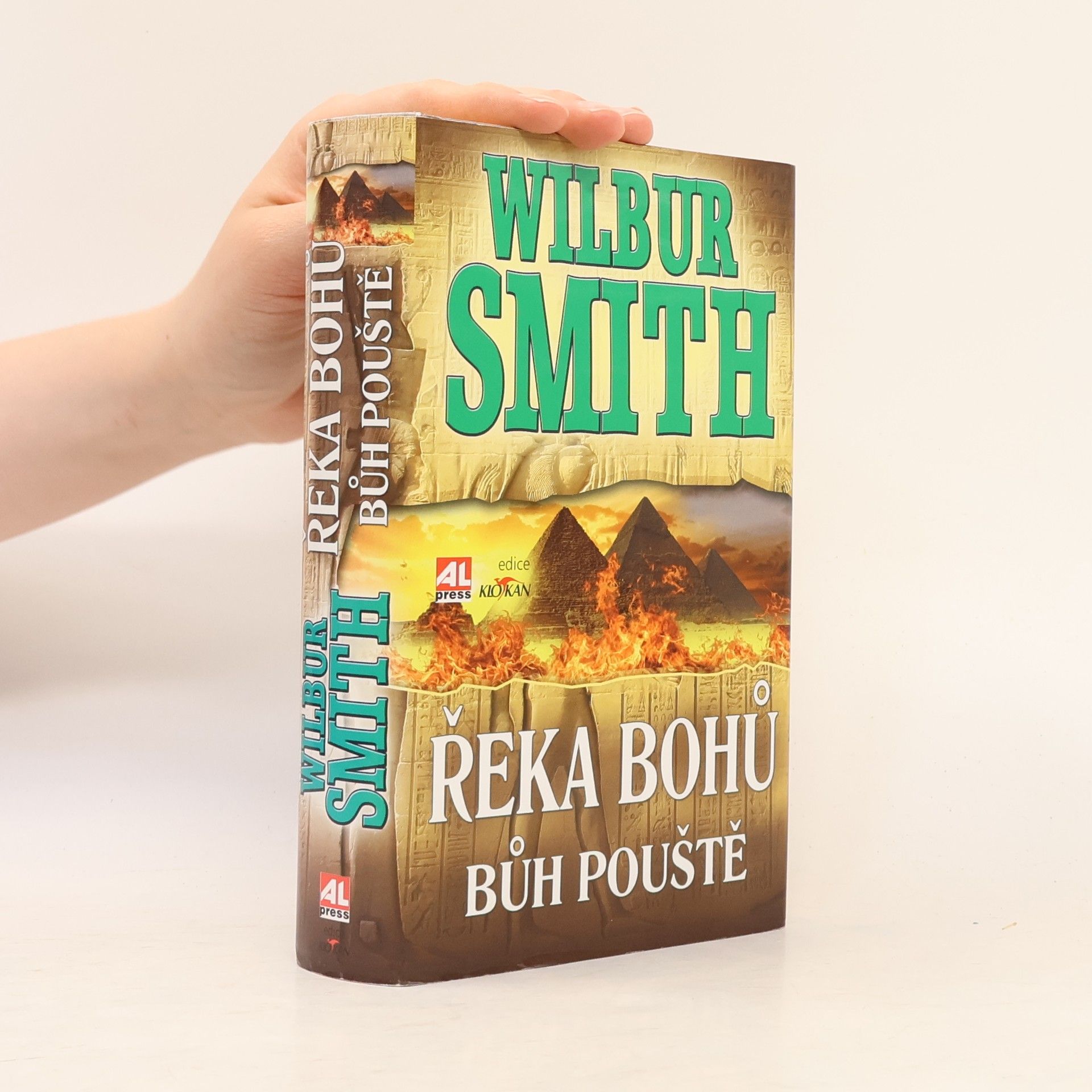 Wilbur Smith Řeka bohů. Bůh pouště