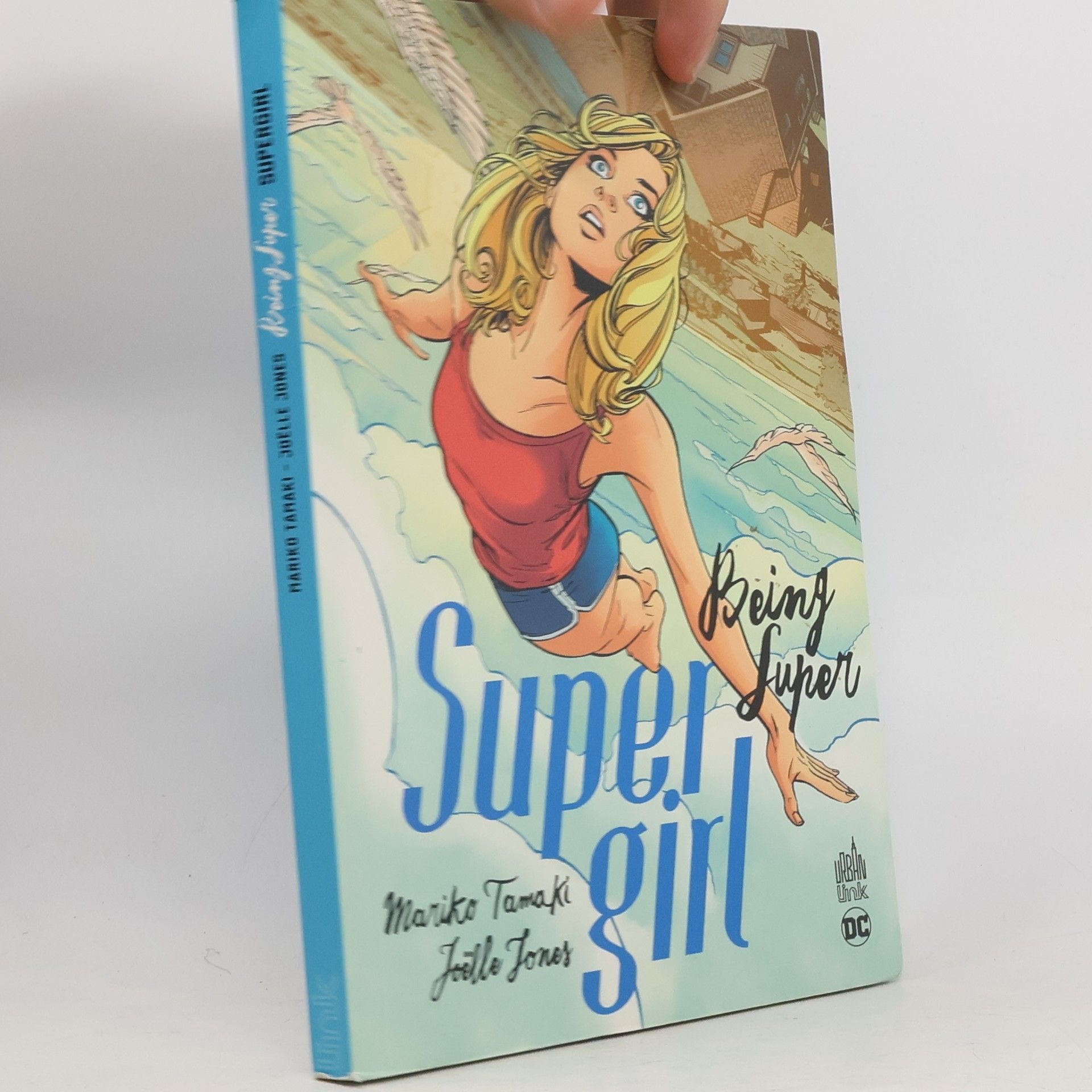 Joëlle Jones Supergirl - Being Super