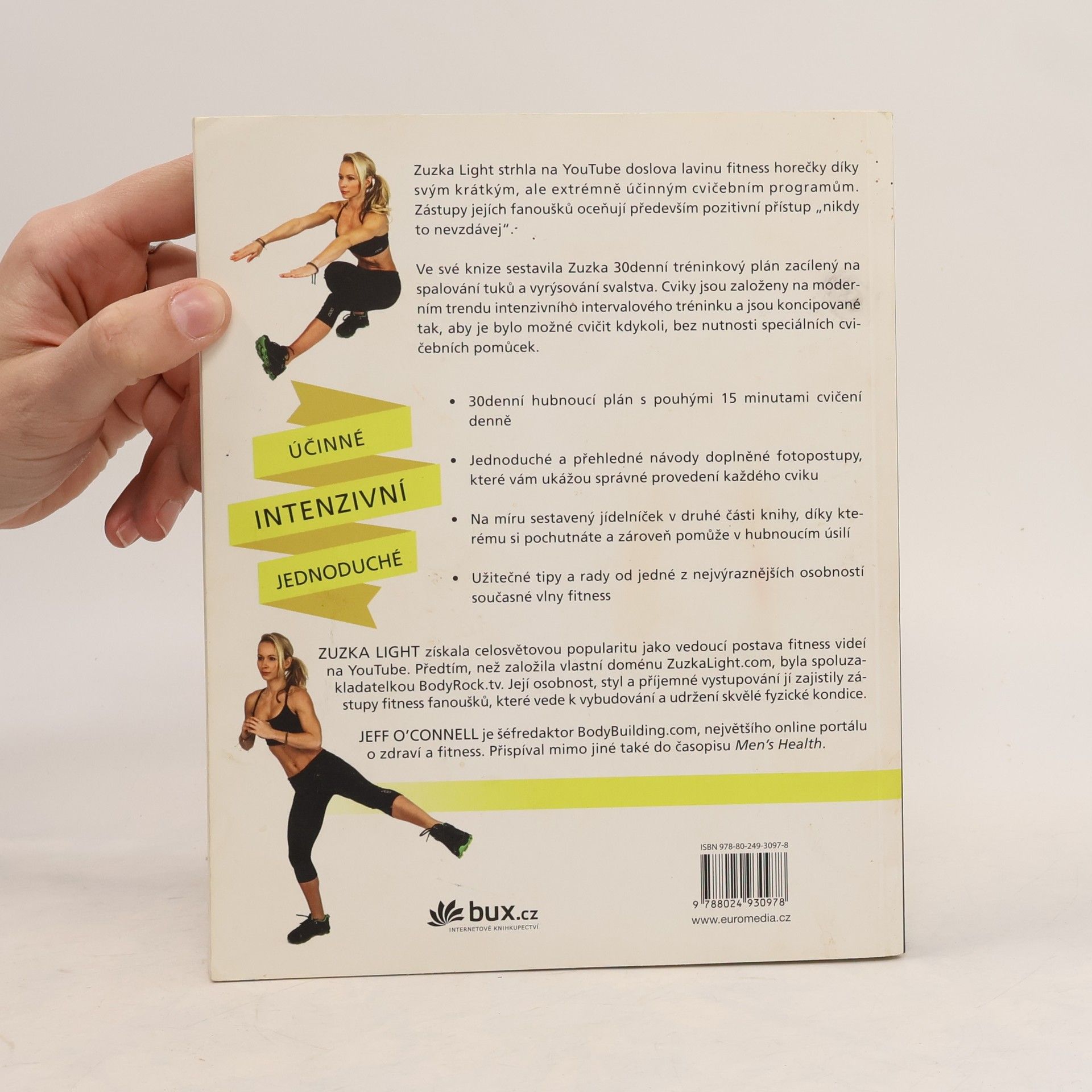 Zuzka Light Fit za 15 minut denně: jednoduchý plán na 30 dnů pro skvělou kondici za 15 minut denně