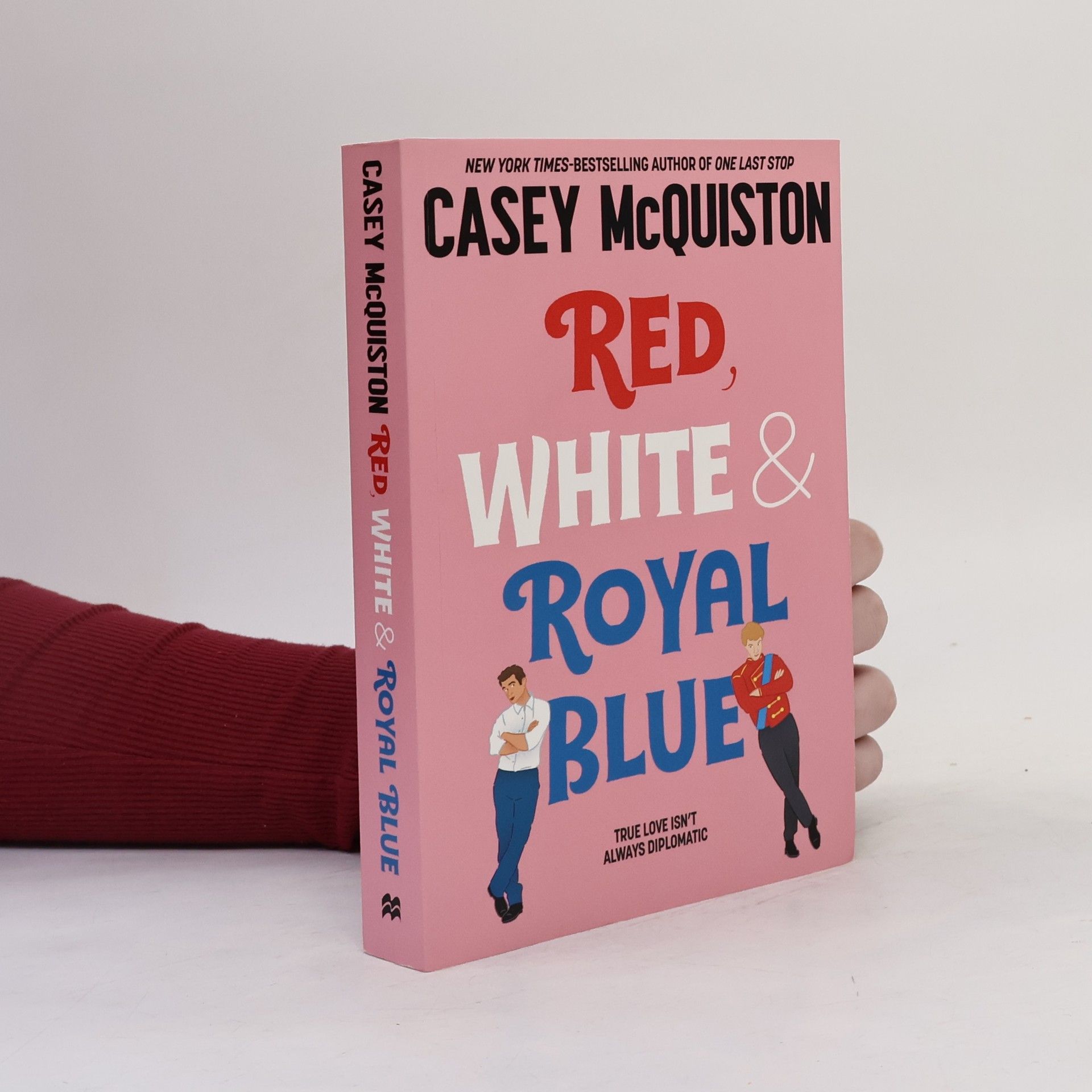 Casey McQuiston Red, white & royal blue