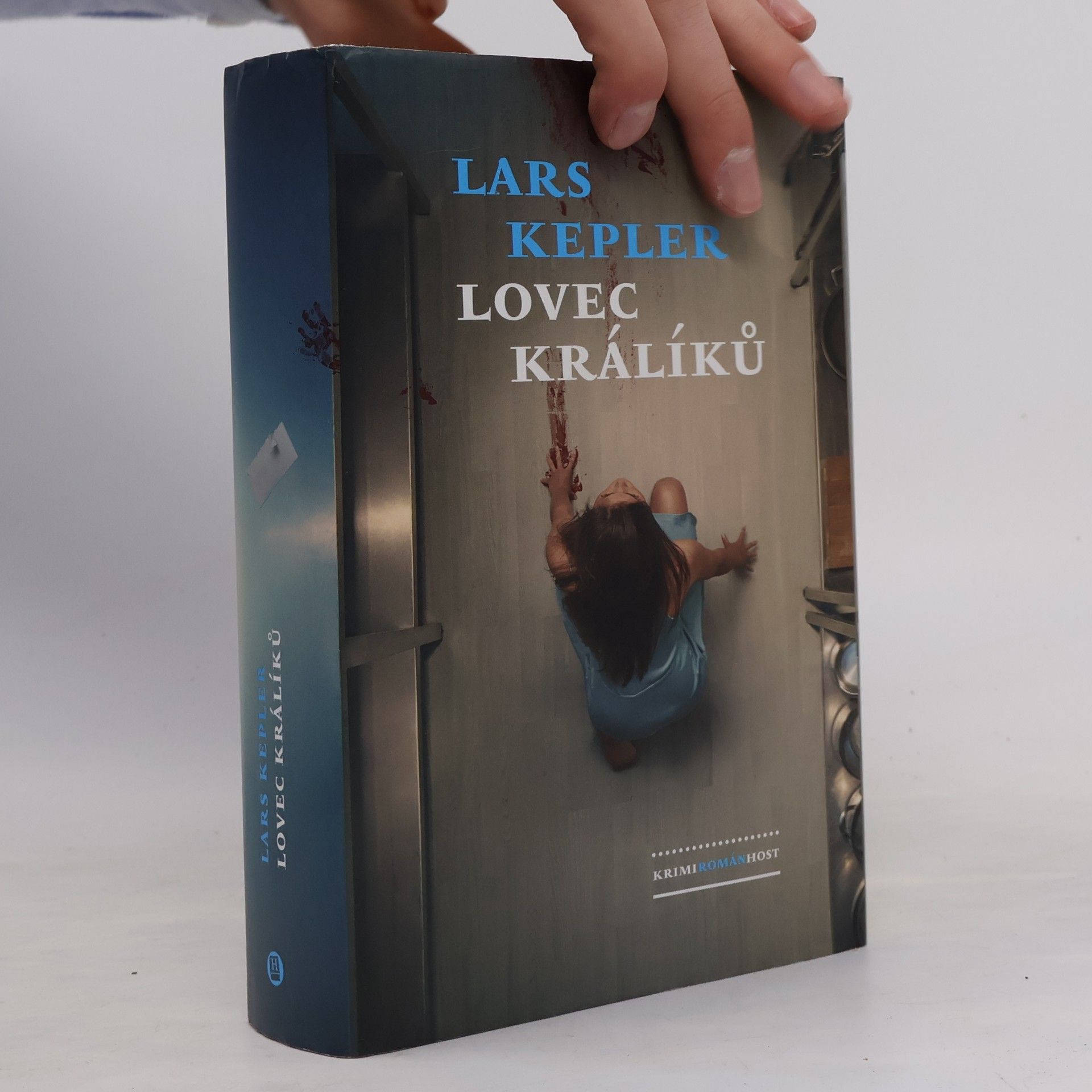 Lars Kepler Lovec králíků