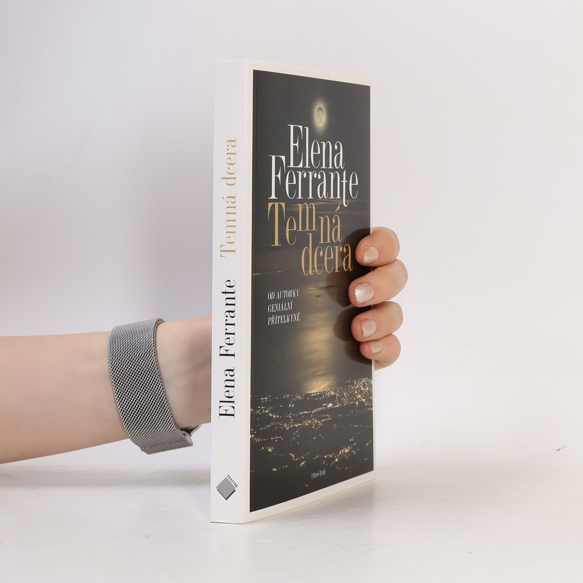 Elena Ferrante Temná dcera